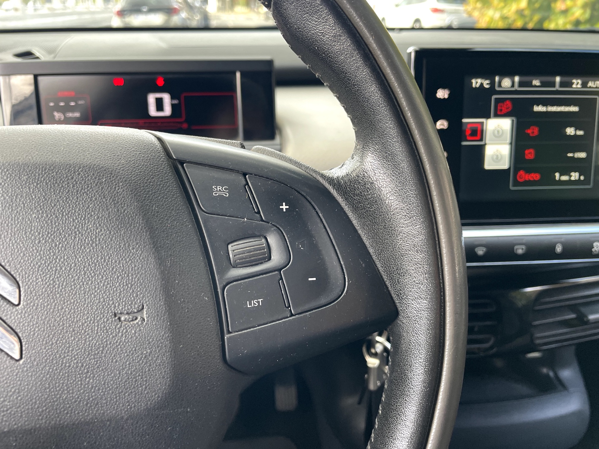 Citroën C4 Cactus 1.2 PURETECH 110ch SHINE