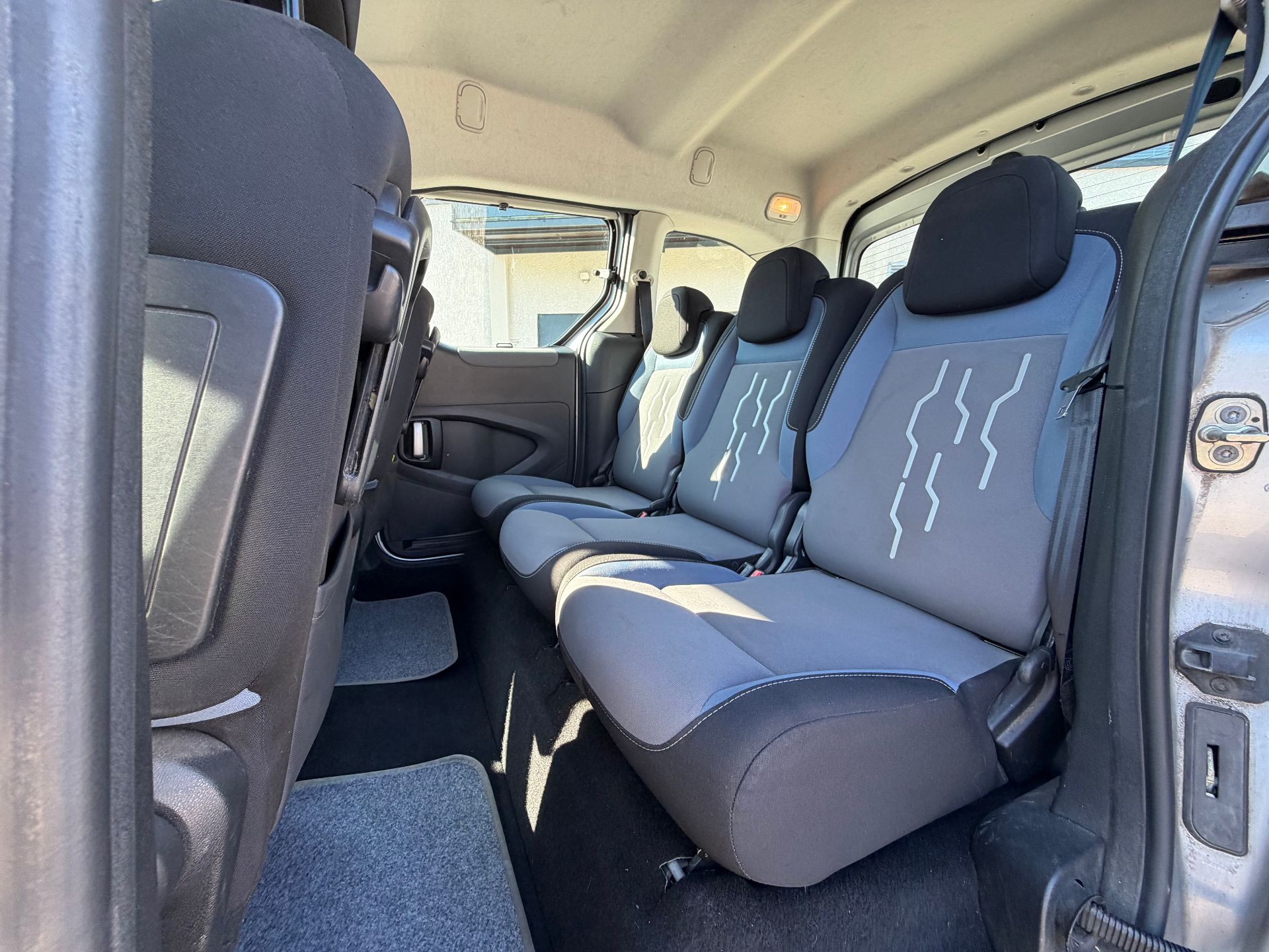Peugeot Partner 1.6 HDI 115ch TEPEE