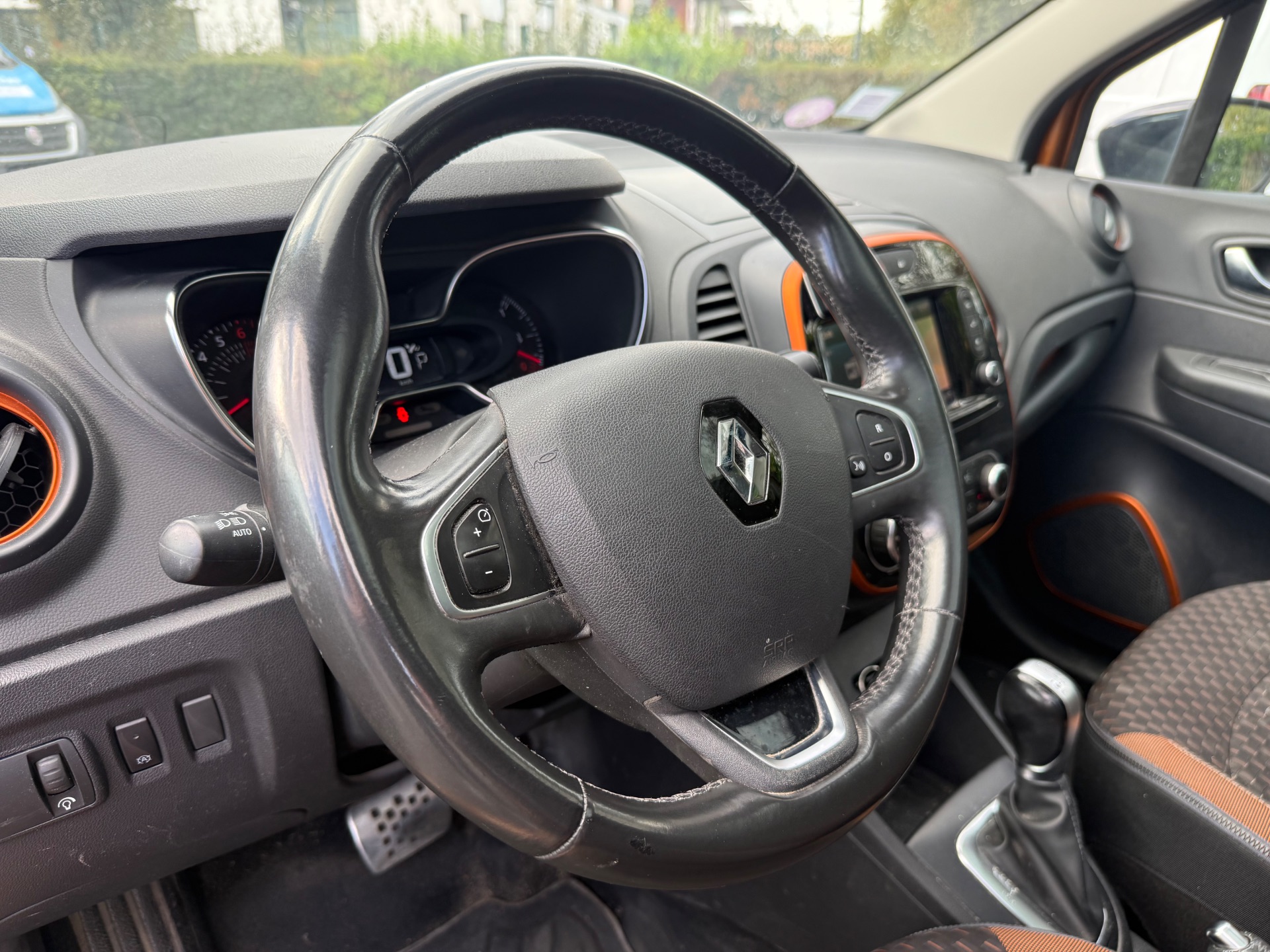 Renault Captur 1.2 TCe 16V EDC6 118ch Intens