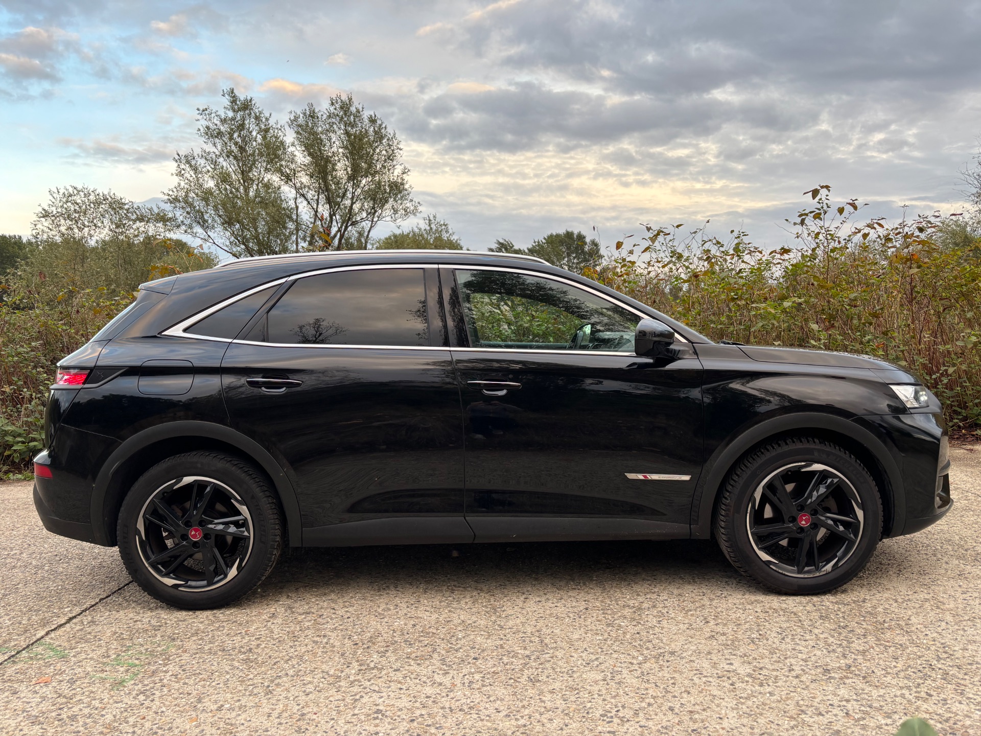 DS DS7 1.6 THP (chaines de distribution) 225ch performance line +
