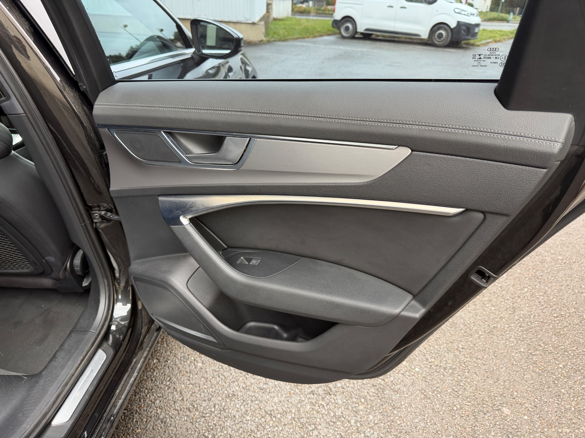Audi A6 2.0 50 TFSIe 299ch “S Line”