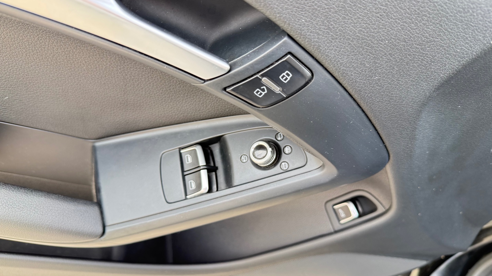 Audi A5 2.0 TDI 177ch AMBITION LUXE MULTITRONIC