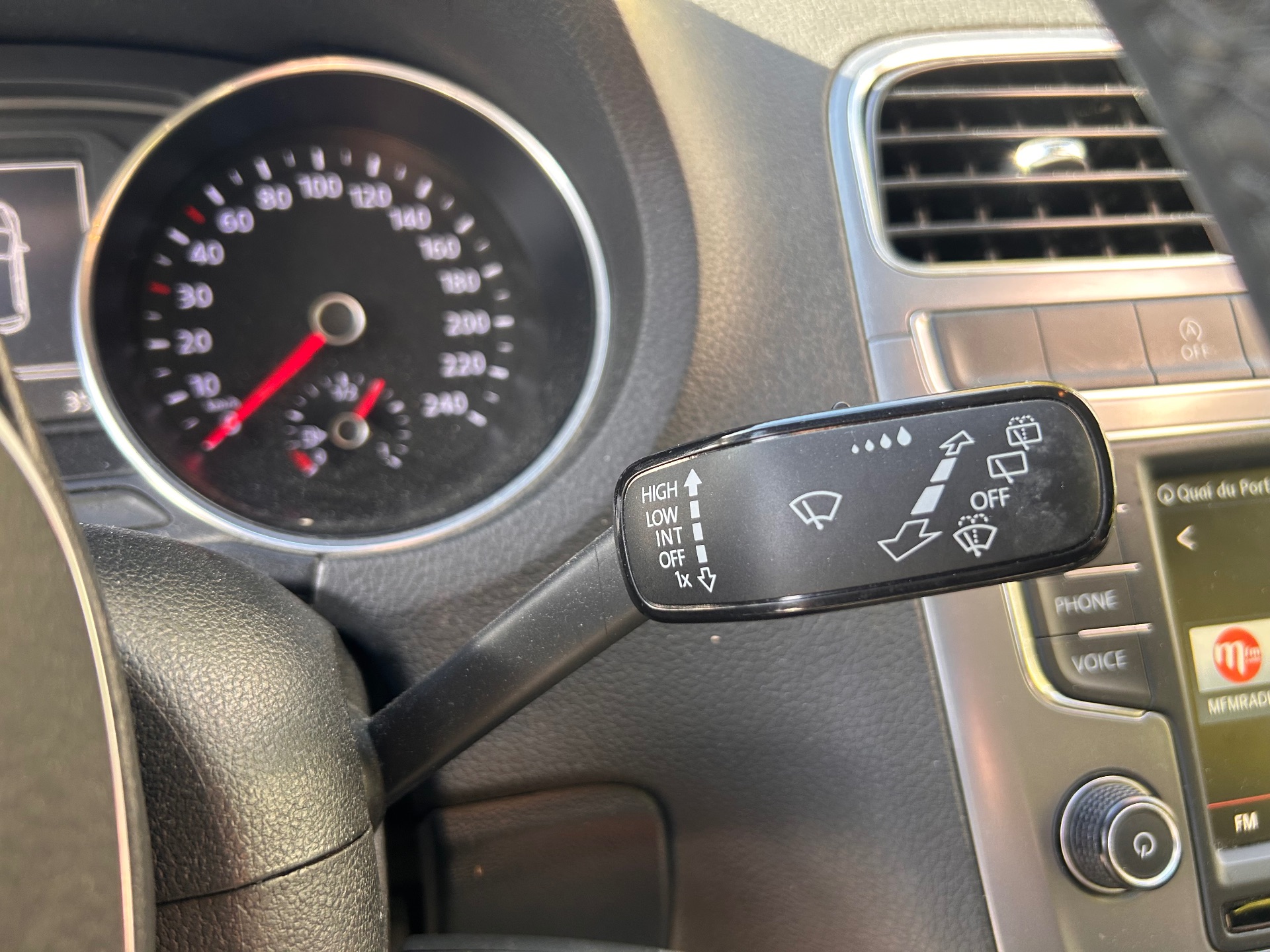 Volkswagen Polo 1.2 tsi 90ch Allstar
