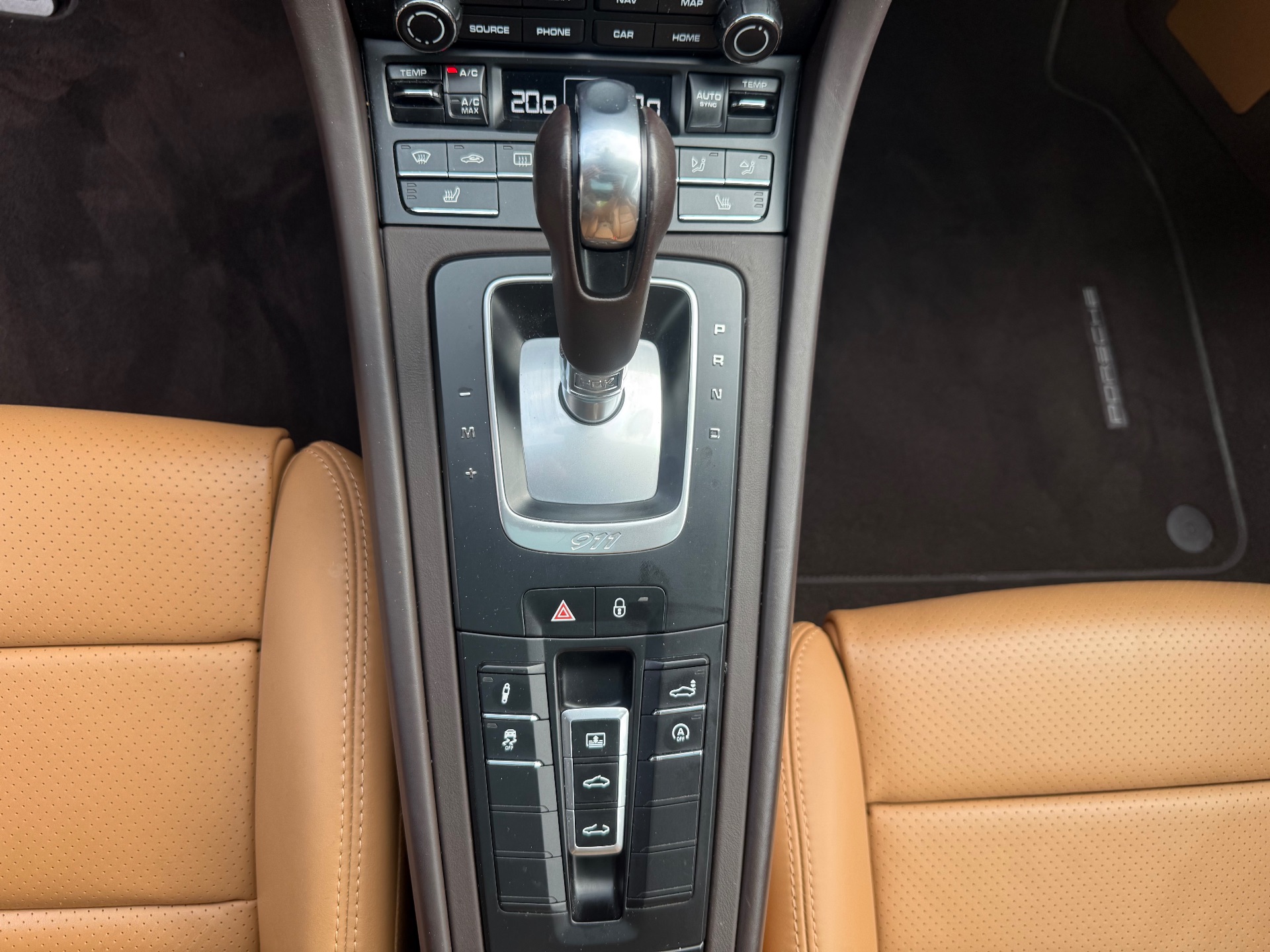Porsche 911 4S 3.0 flat- 6 biturbo 420ch