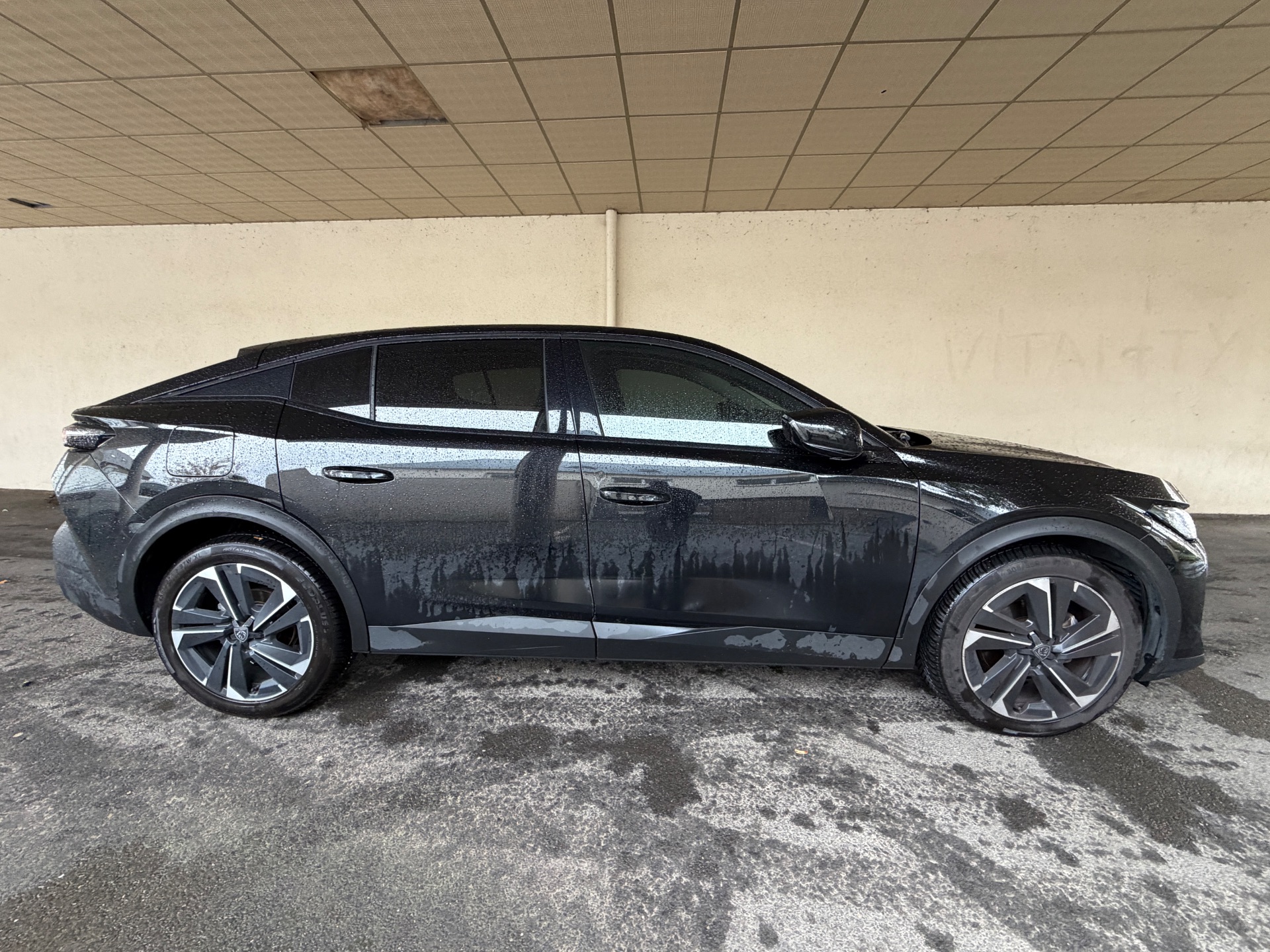 Peugeot 408 1.2 THP Puretech 130ch “Allure Pack”