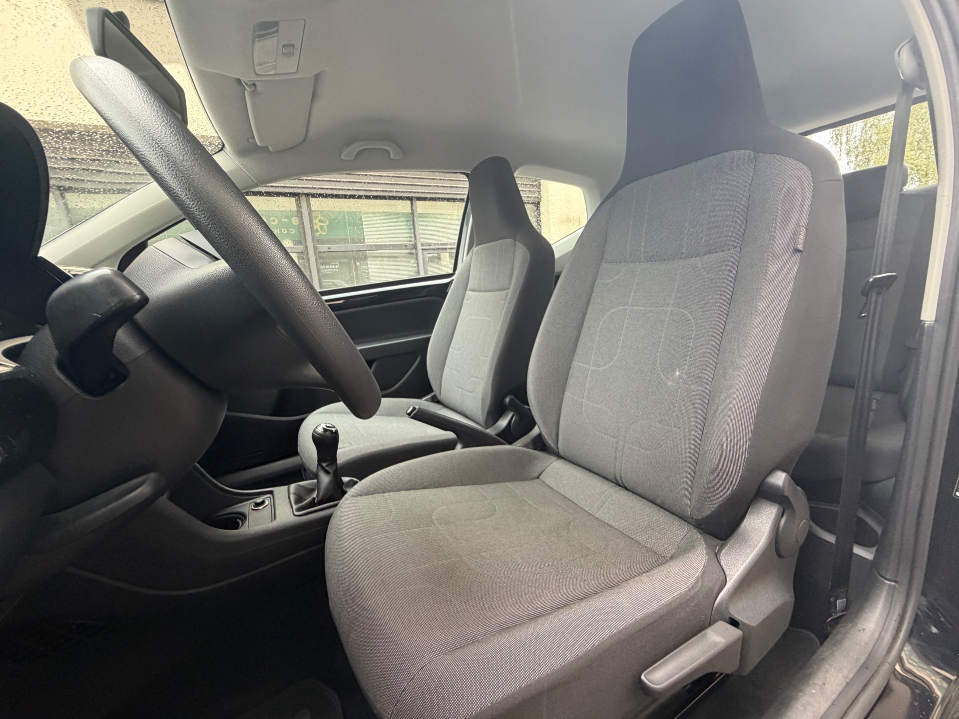 Volkswagen up! 1.0 75ch “Black Up”