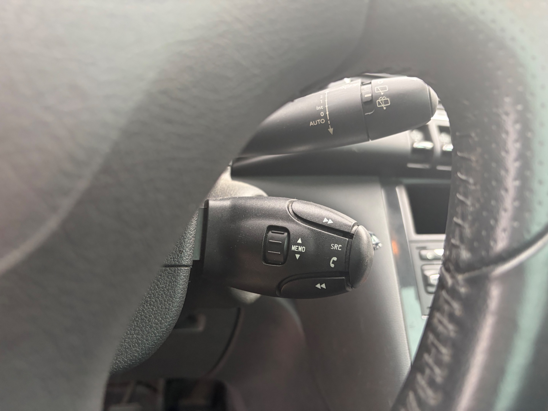 peugeot 3008 1.6thp 156ch prenium