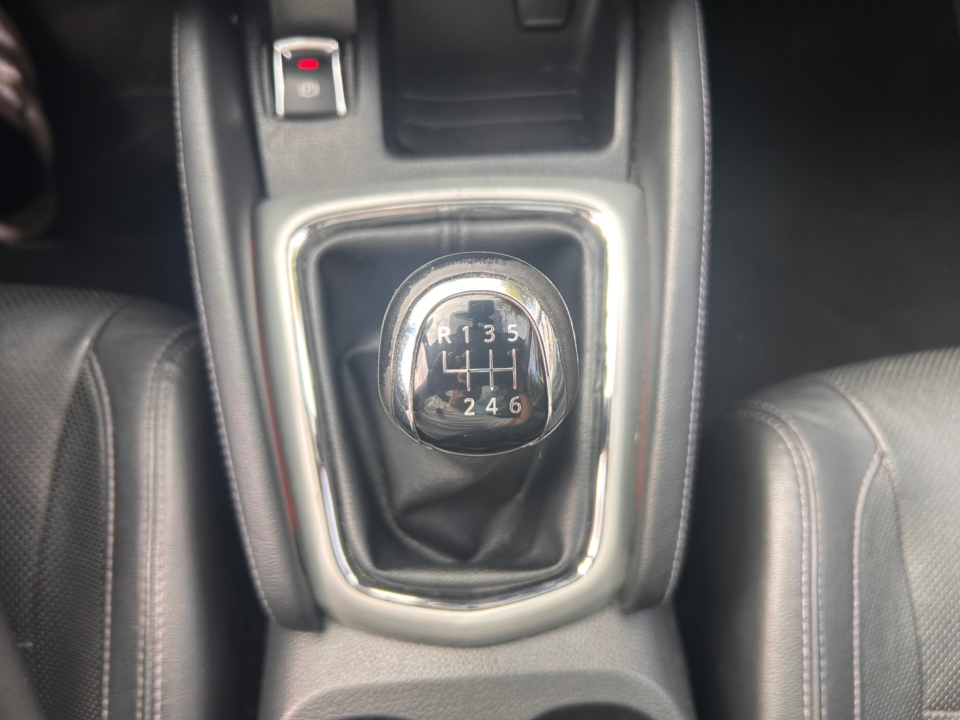 Nissan Quashqai 1.2 dig 115ch techna