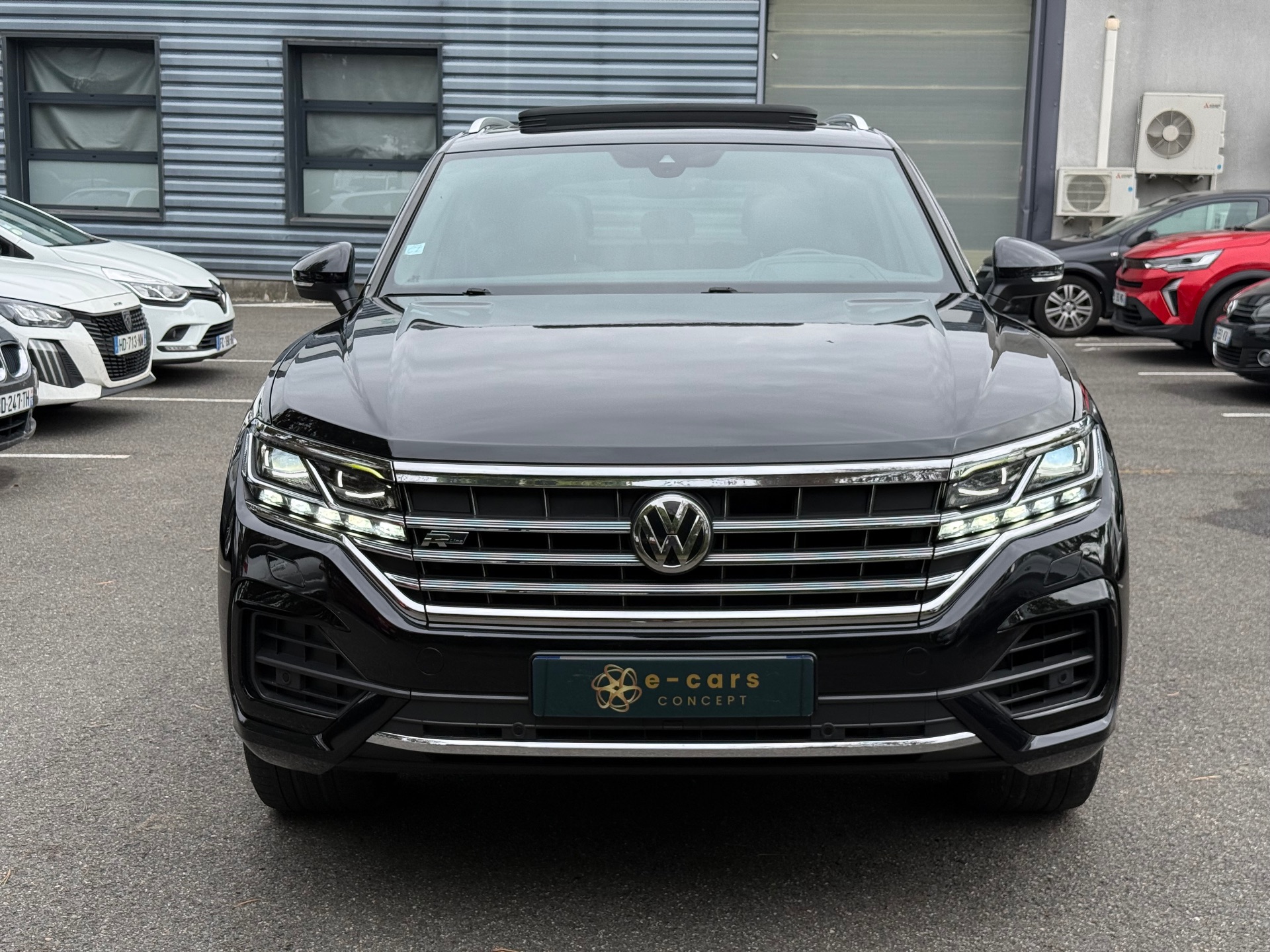 Volkswagen Touareg 3.0 TDI V6 4 MOTION 286ch R-line