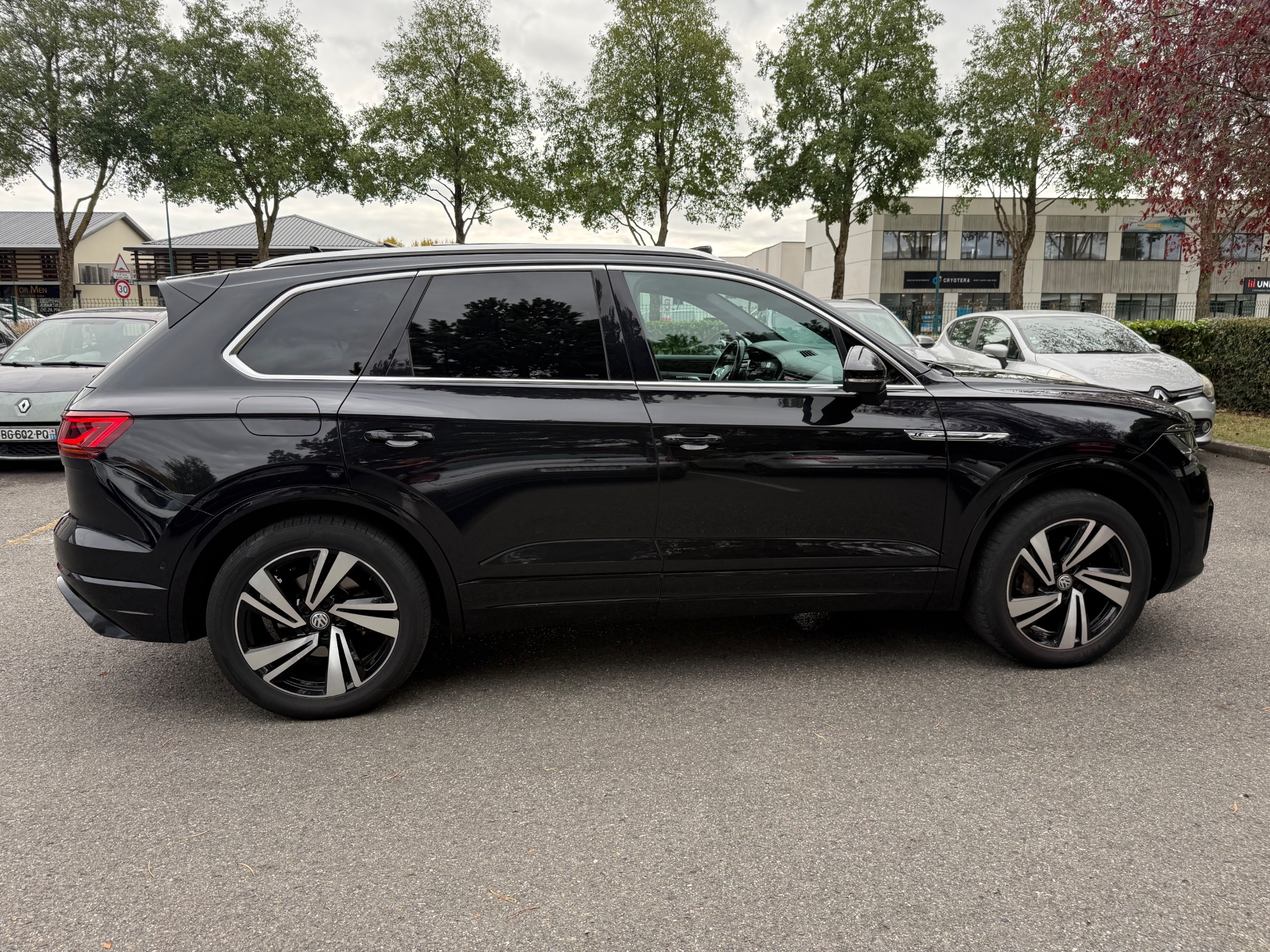 Volkswagen Touareg 3.0 TDI V6 4 MOTION 286ch R-line
