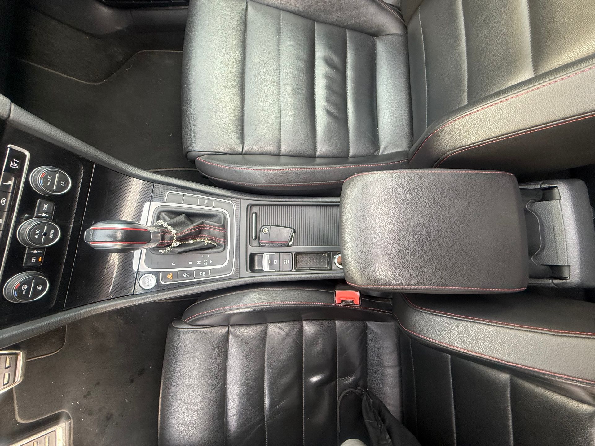 Volkswagen GOLF 7 2.0 tsi 320ch PERFORMANCE