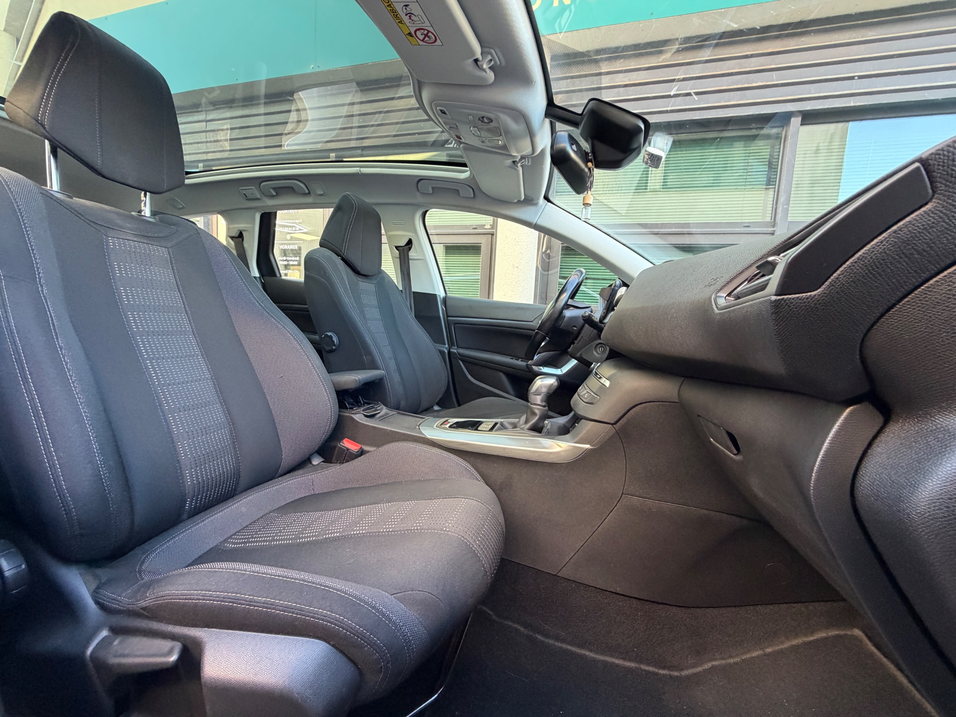 Peugeot 308 SW 2.0 BlueHDI 150ch “Allure Business”