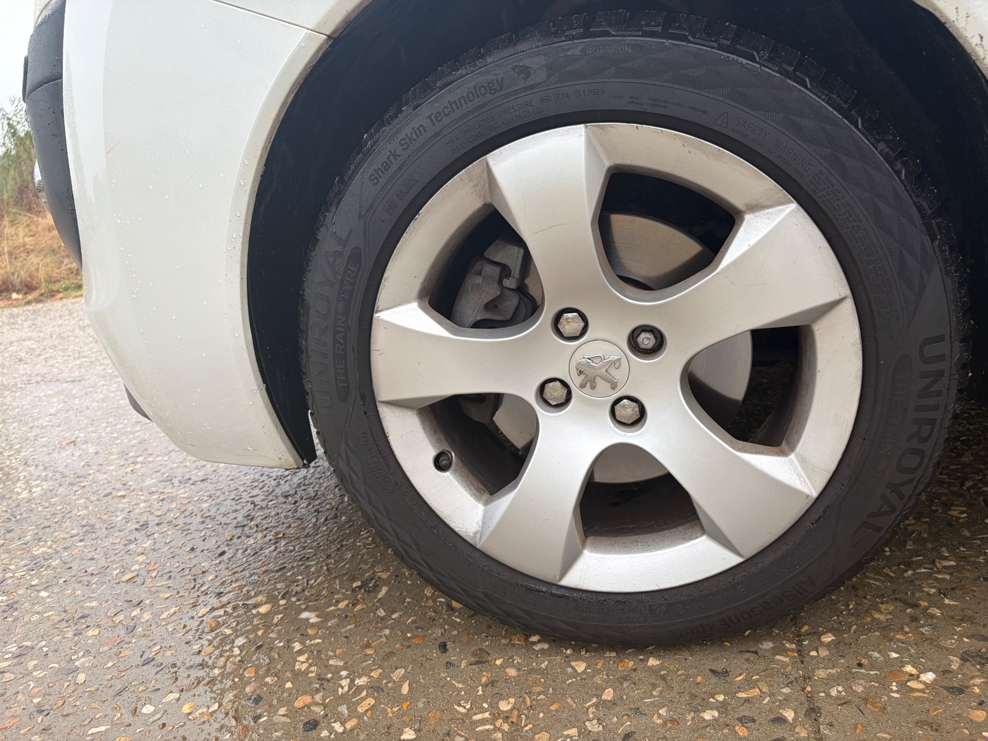 peugeot 3008 1.6thp 156ch prenium