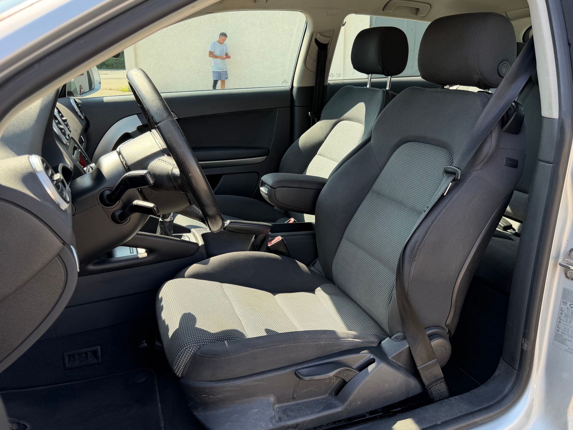Audi A3 1.6 tdi 105ch AMBITION