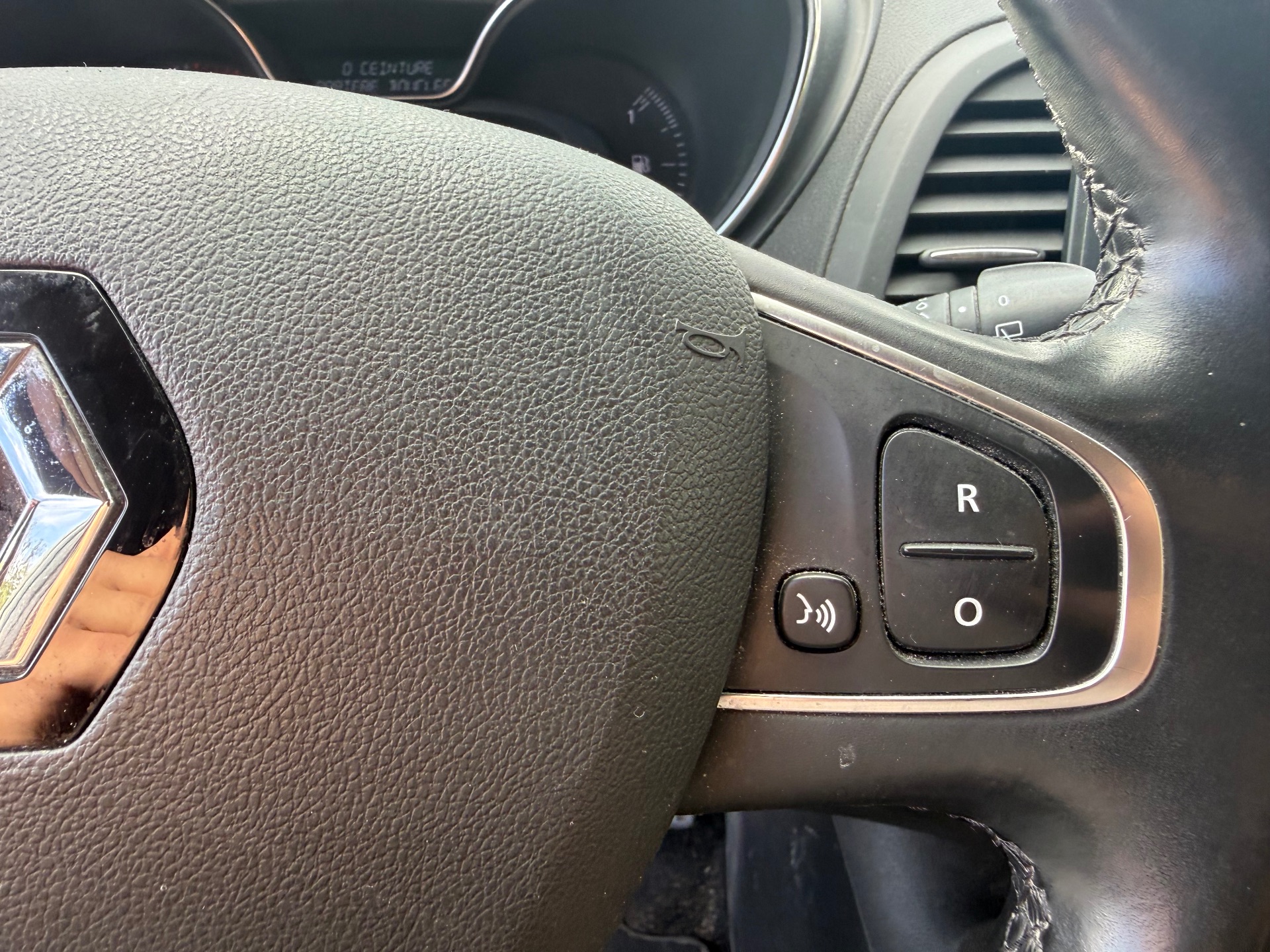 Renault Captur 1.2 TCe 16V EDC6 118ch Intens