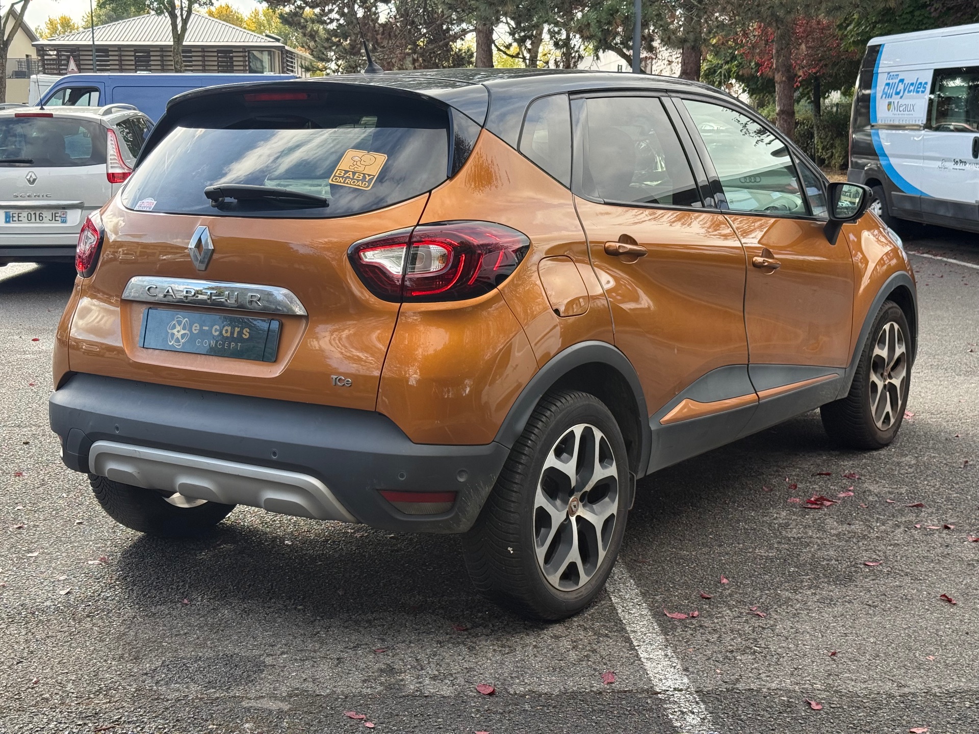 Renault Captur 1.2 TCe 16V EDC6 118ch Intens