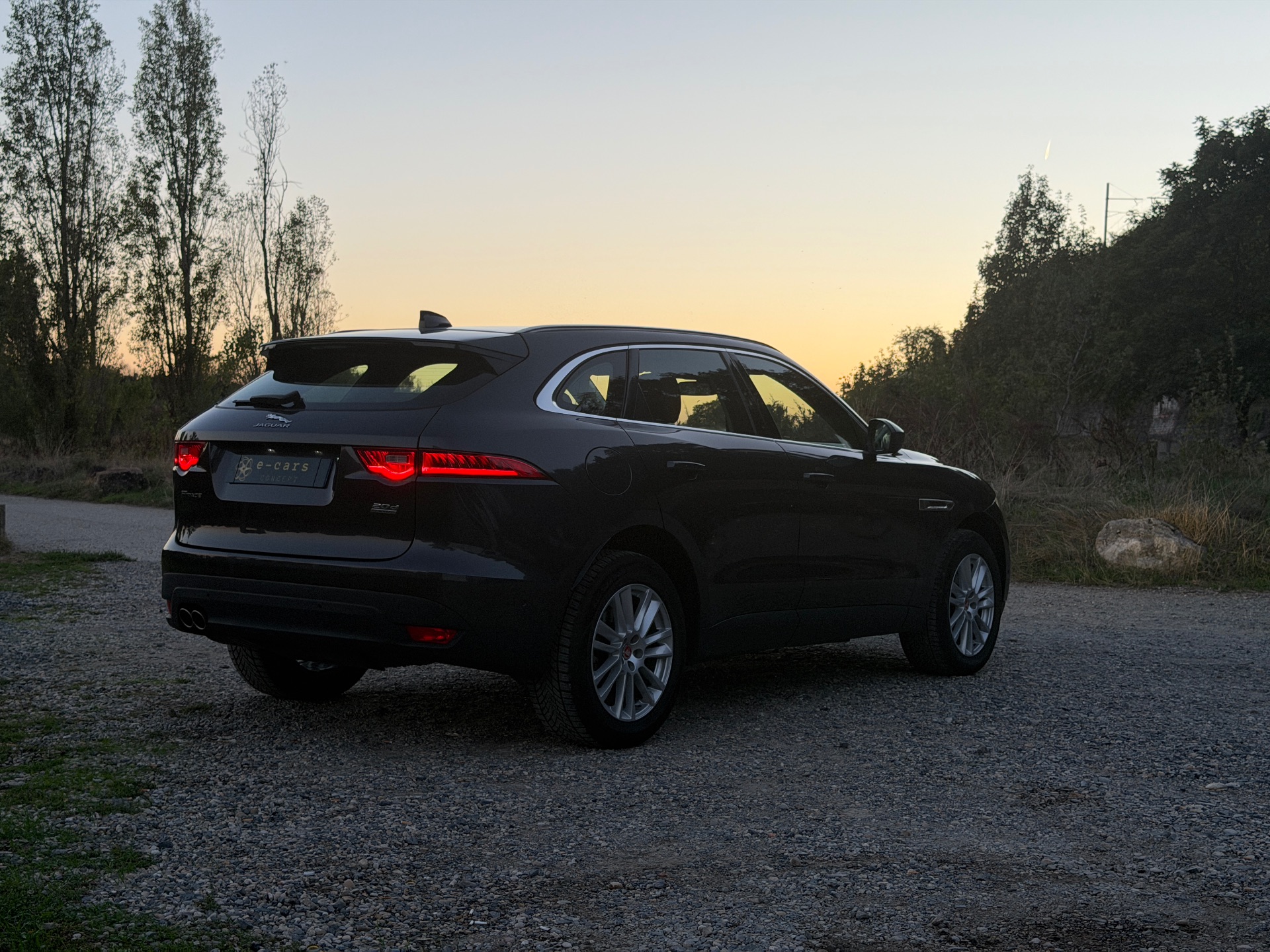 Jaguar F-Pace 2.0 D 180ch Portfolio 4X4