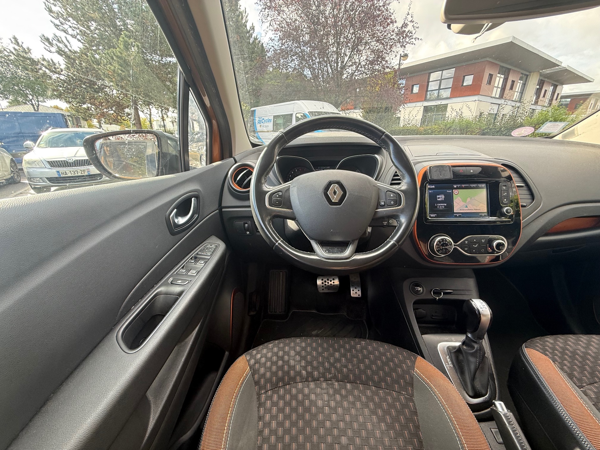 Renault Captur 1.2 TCe 16V EDC6 118ch Intens