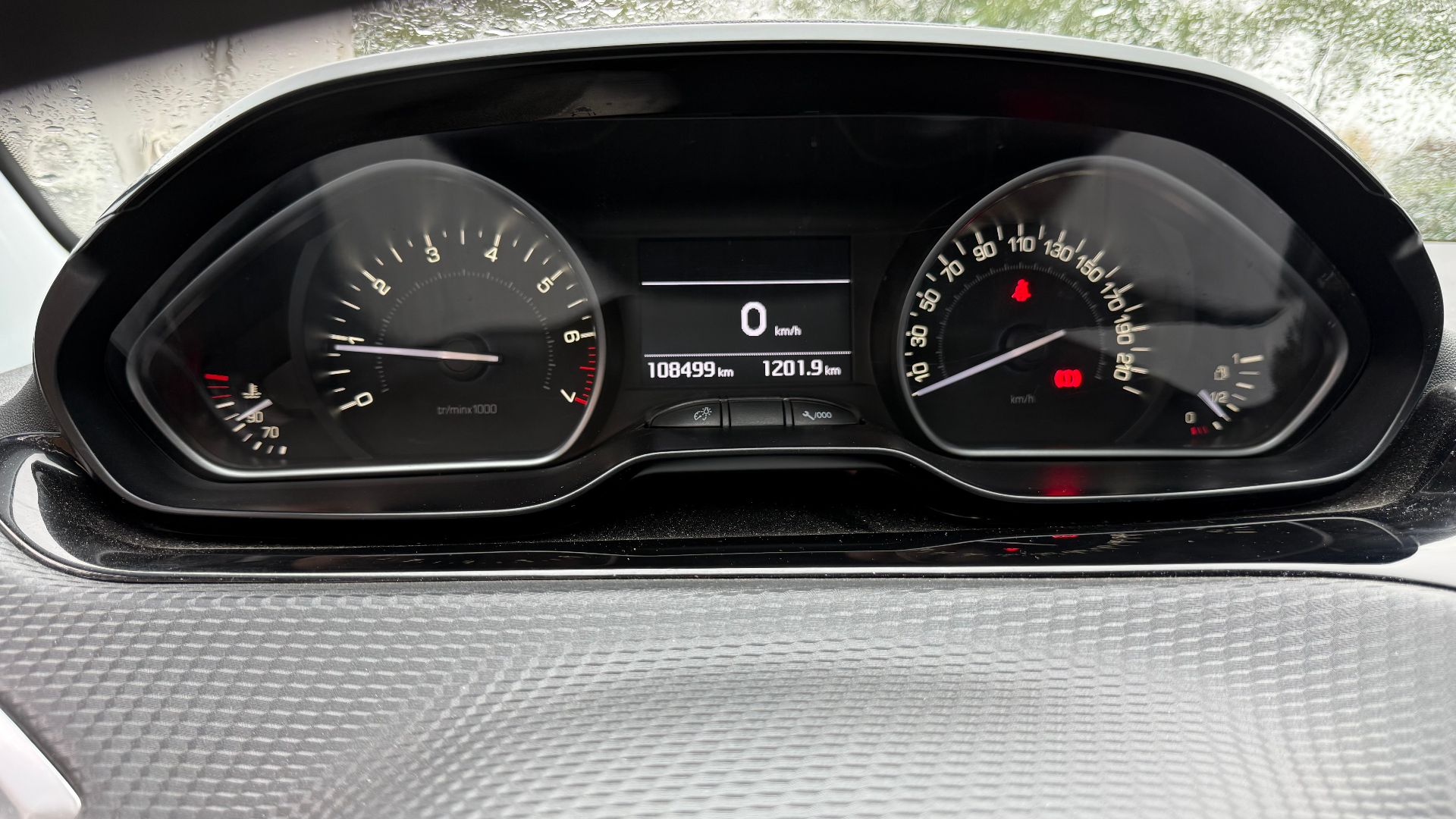 Peugeot 208 1.2 puretech Allure