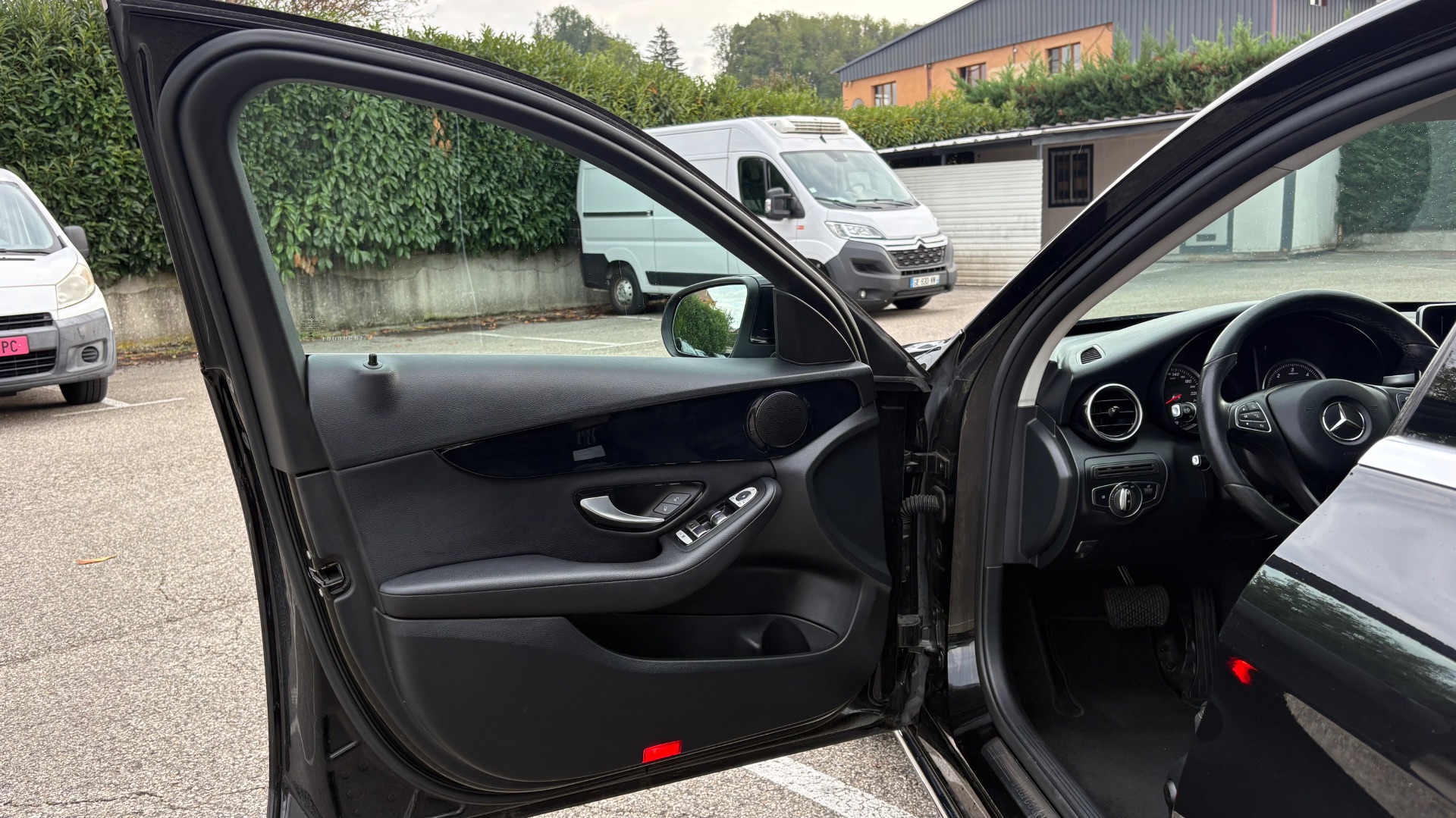 Mercedes-Benz C200D 1.6 136ch BUSINESS
