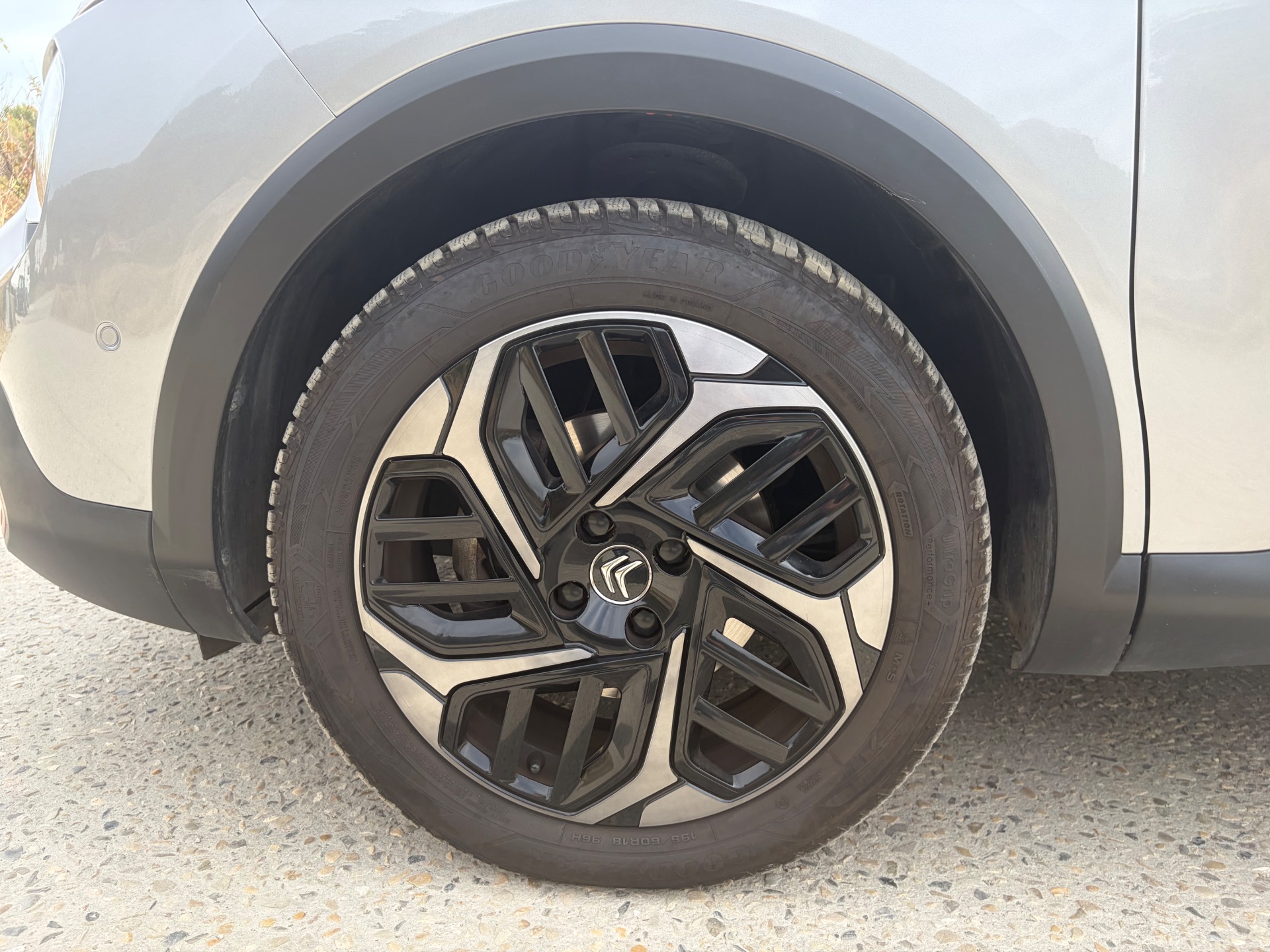 Citroen C4 1,5 bluehdi 130ch