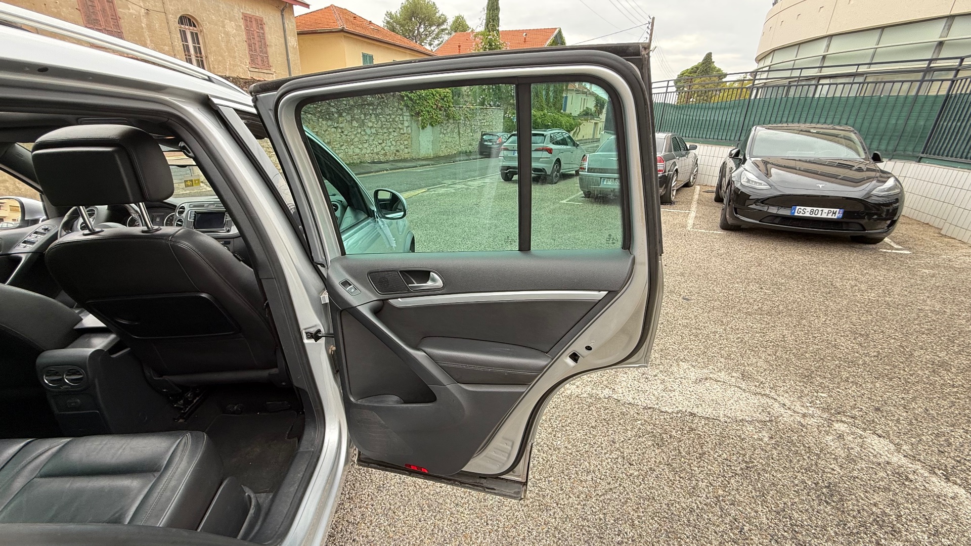 Volkswagen Tiguan 2.0 TDI 150ch R-LINE