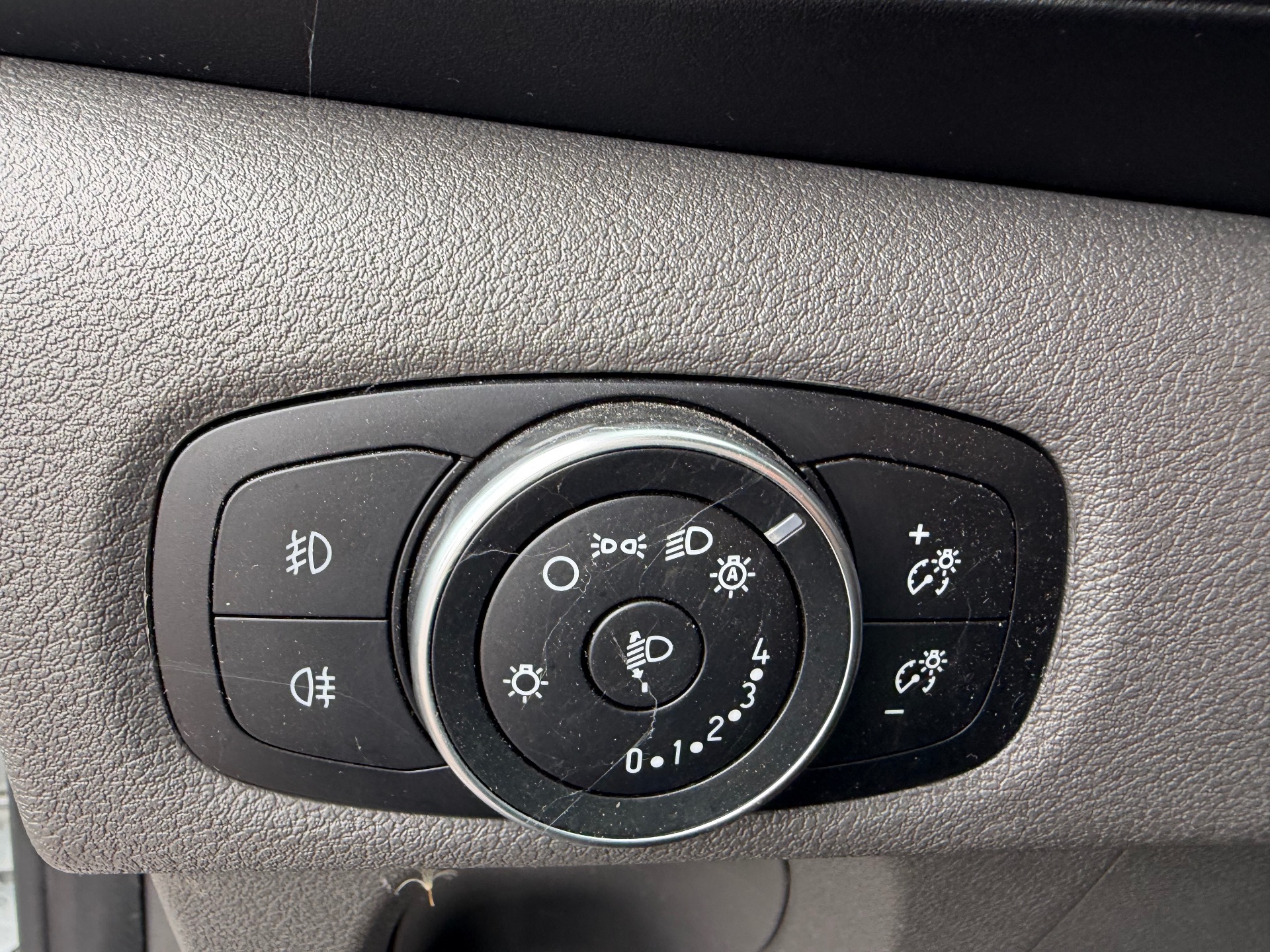 Ford Transit Custom 2,0 TDCI ECOBLUE 185ch Sport