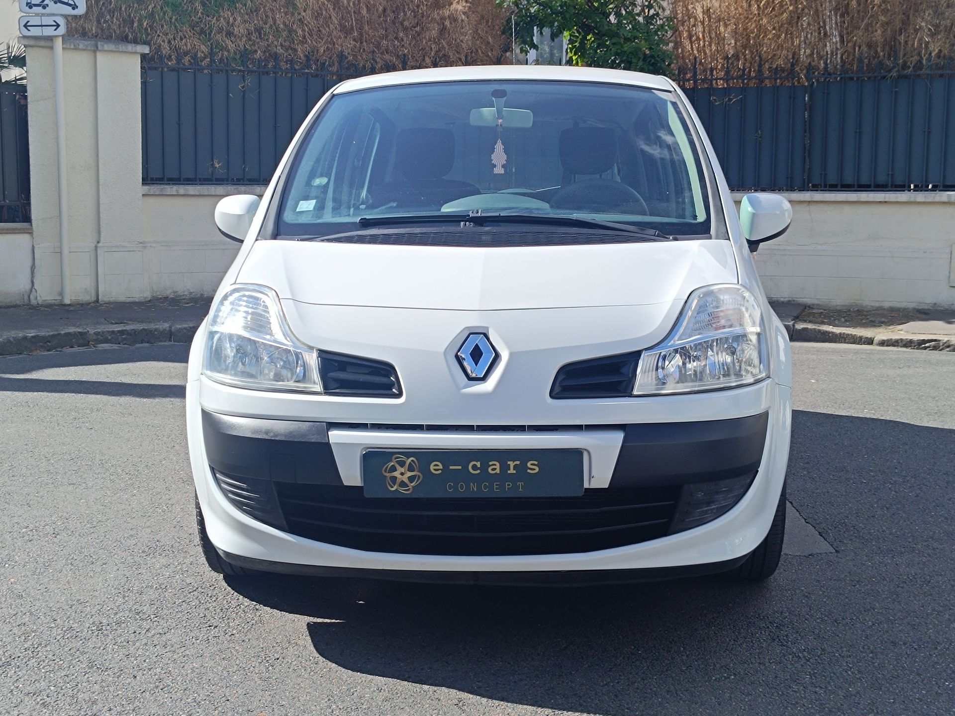 Renault MODUS 1.2i 75ch