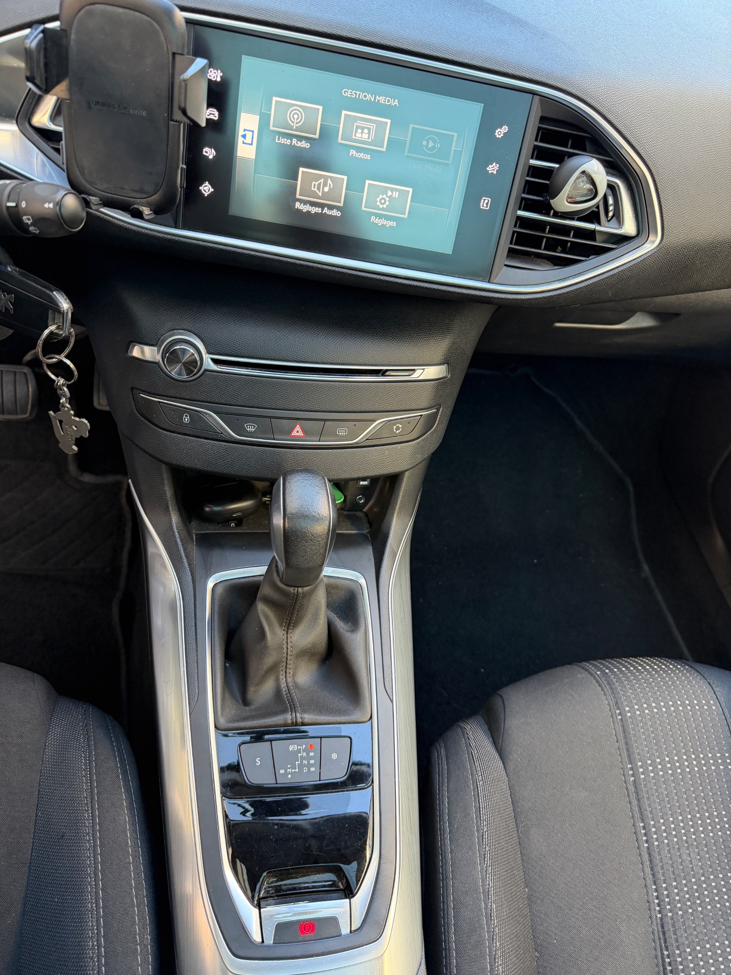 Peugeot 308 SW 2.0 BlueHDI 150ch “Allure Business”