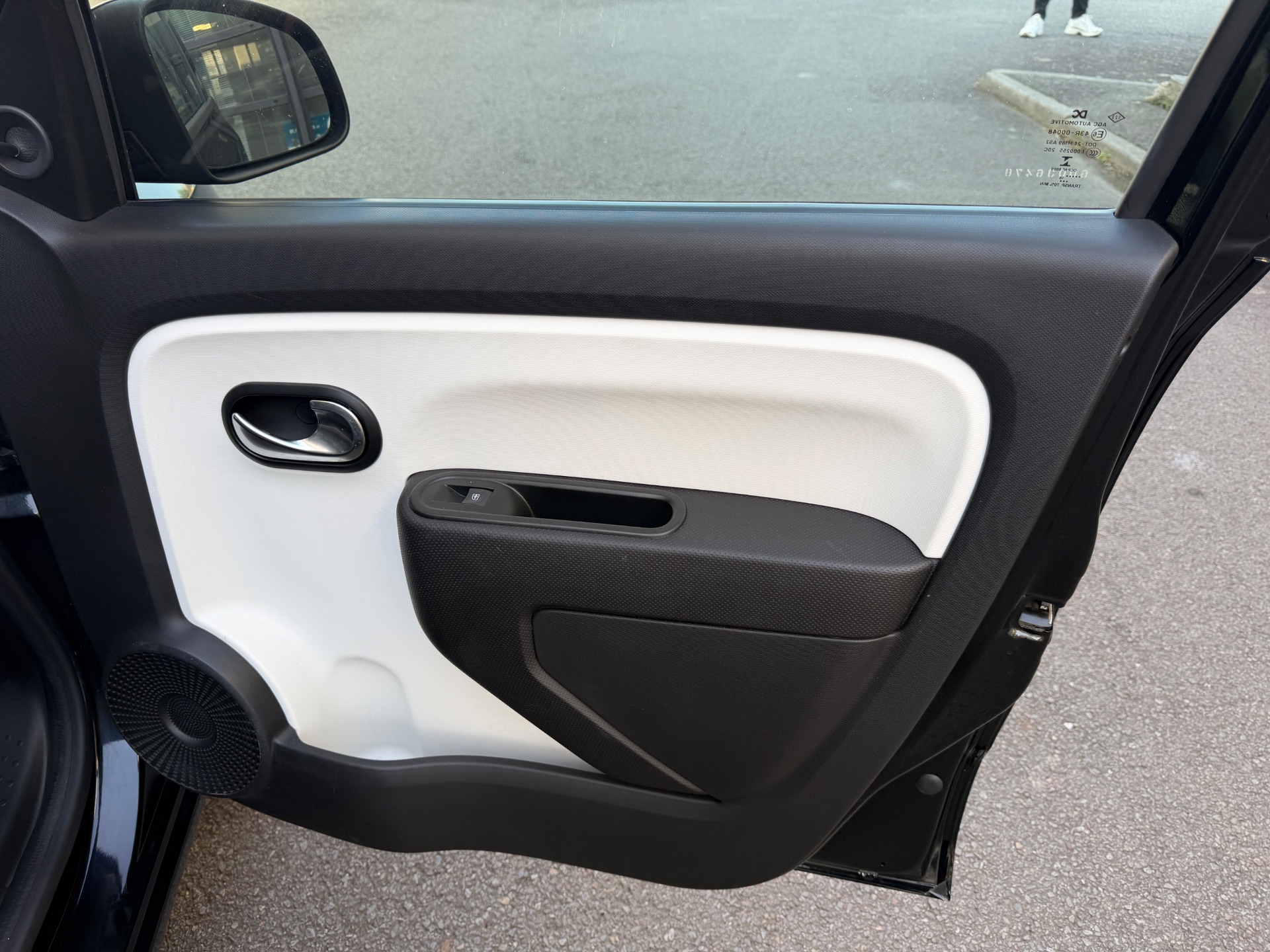 Renault Twingo 1.0 70ch “Zen”