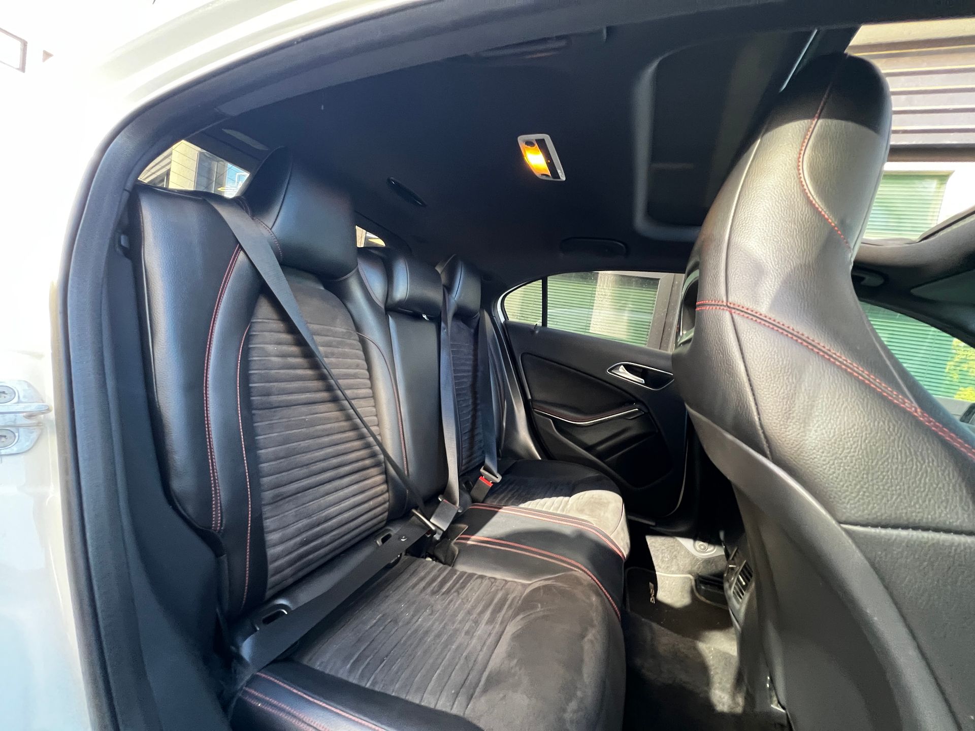 MERCEDES BENZ CLASSE A 200 D 136ch Fascination