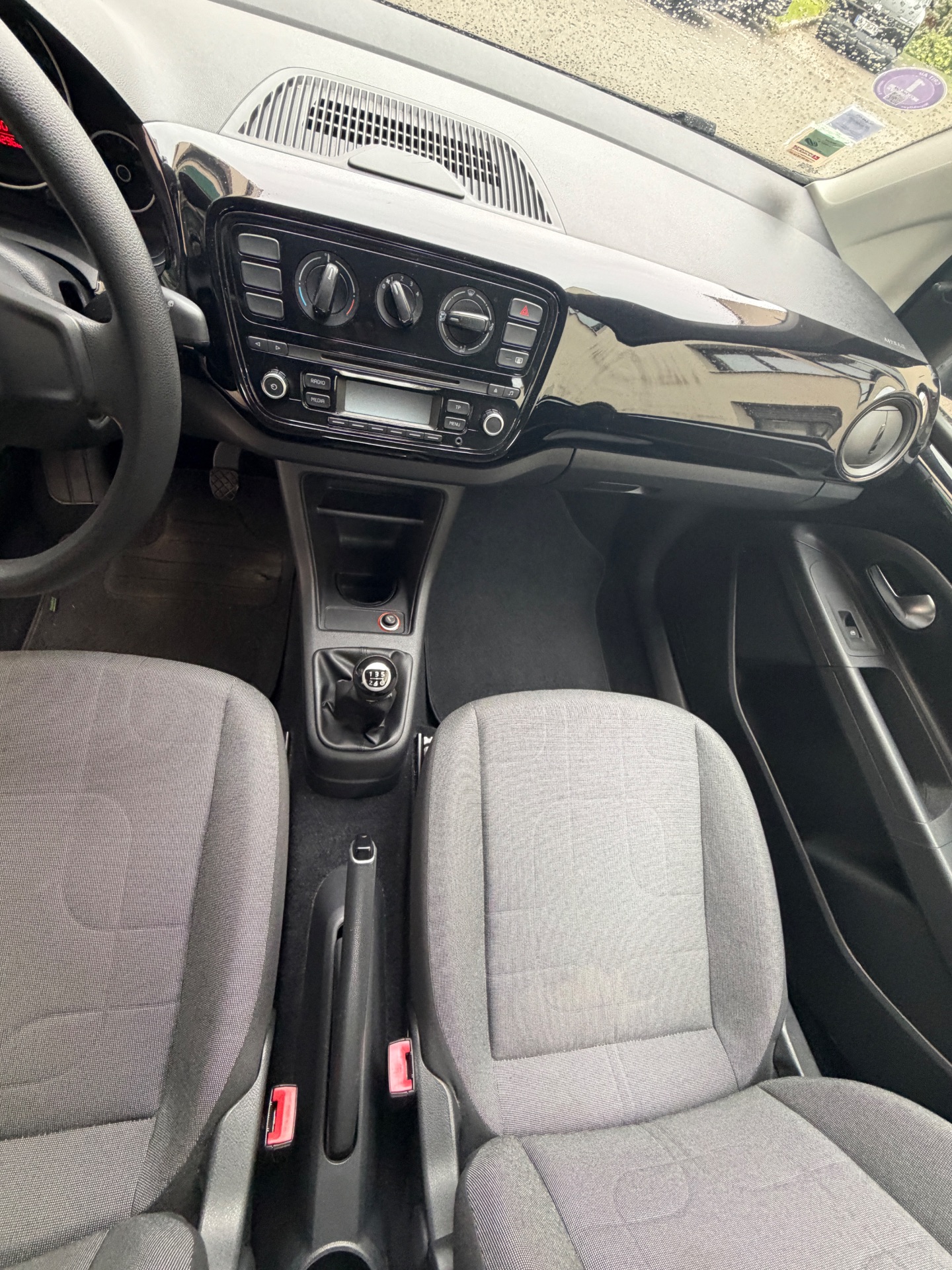 Volkswagen up! 1.0 75ch “Black Up”