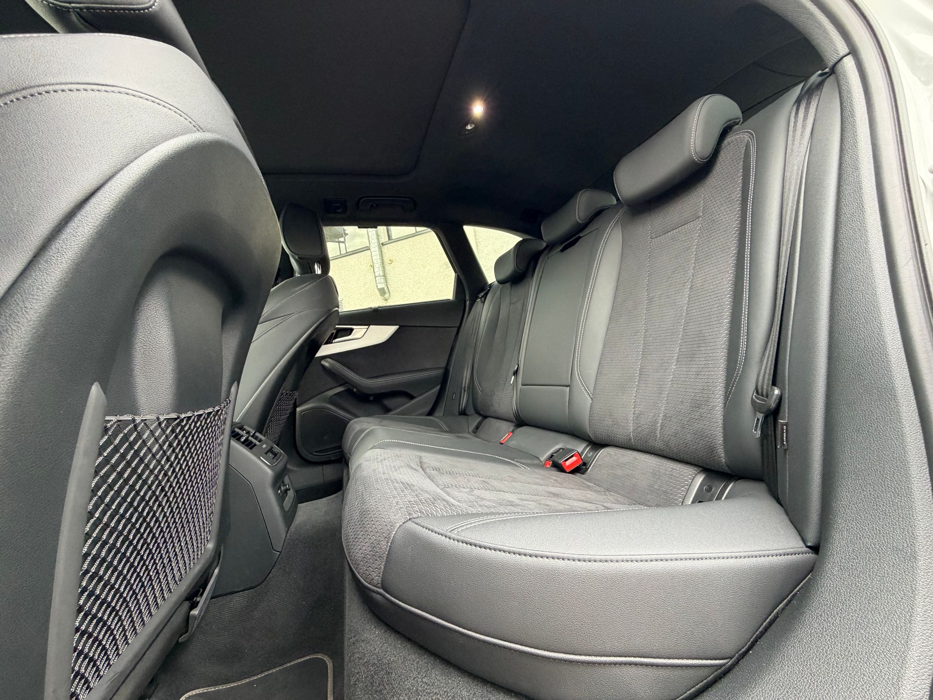 Audi A4 40 TFSI 204ch QUATTRO S-LINE S-TRONIC