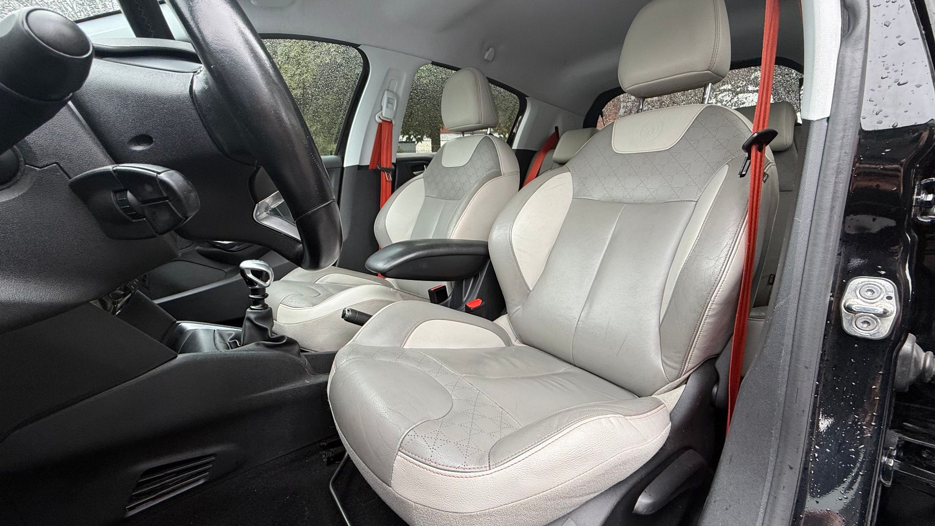 Peugeot 208 1.2 puretech Allure