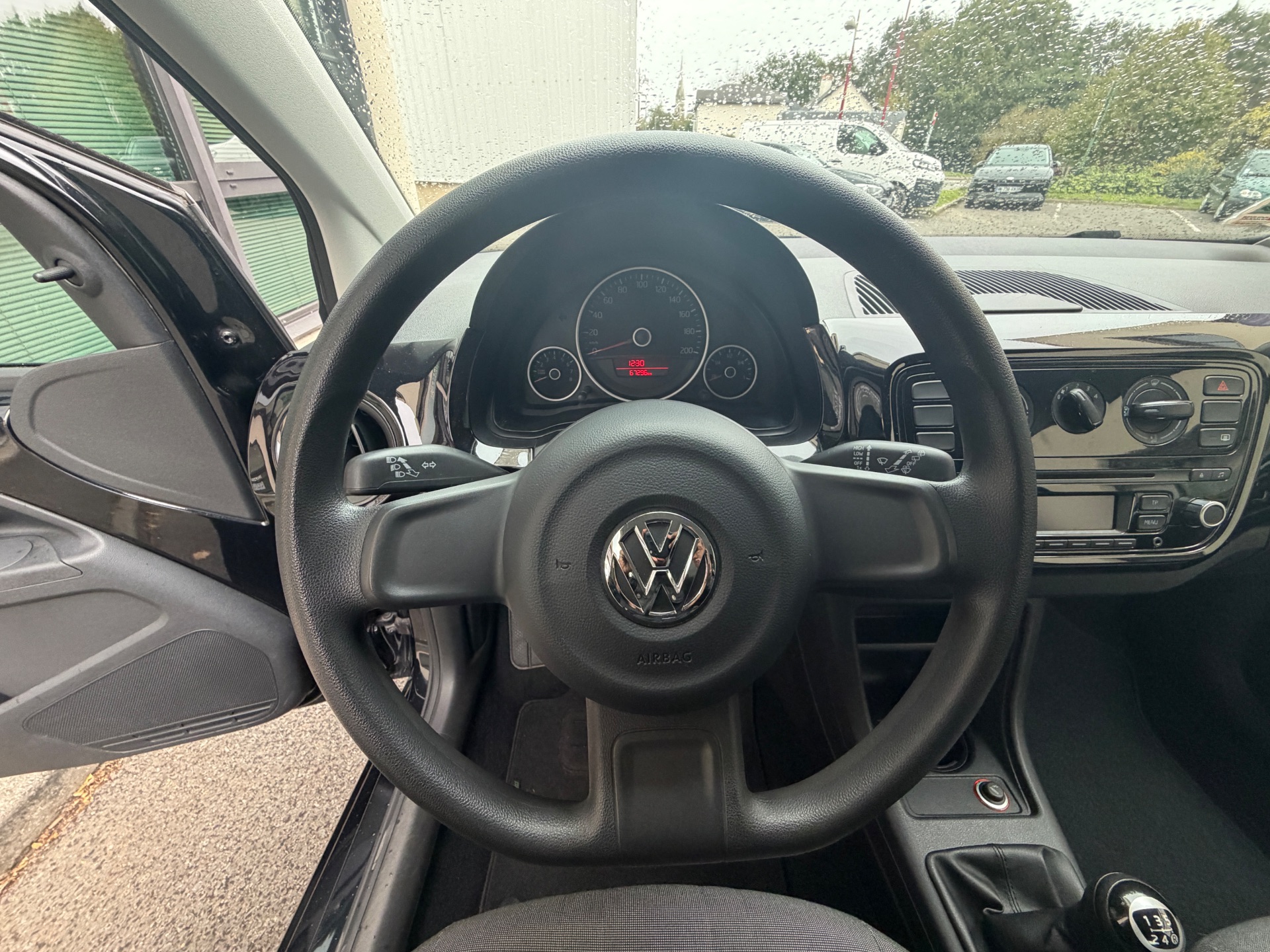 Volkswagen up! 1.0 75ch “Black Up”