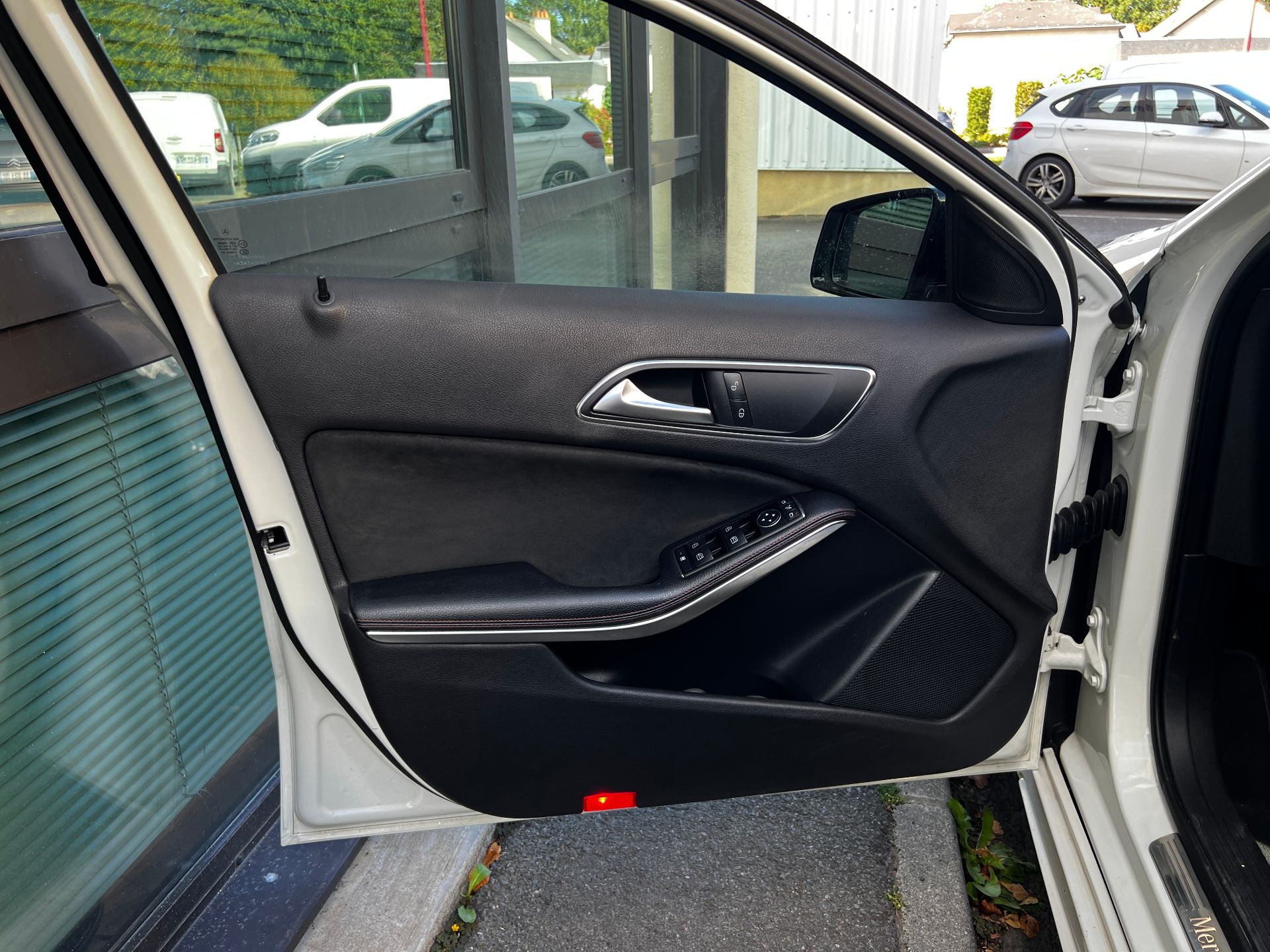 MERCEDES BENZ CLASSE A 200 D 136ch Fascination