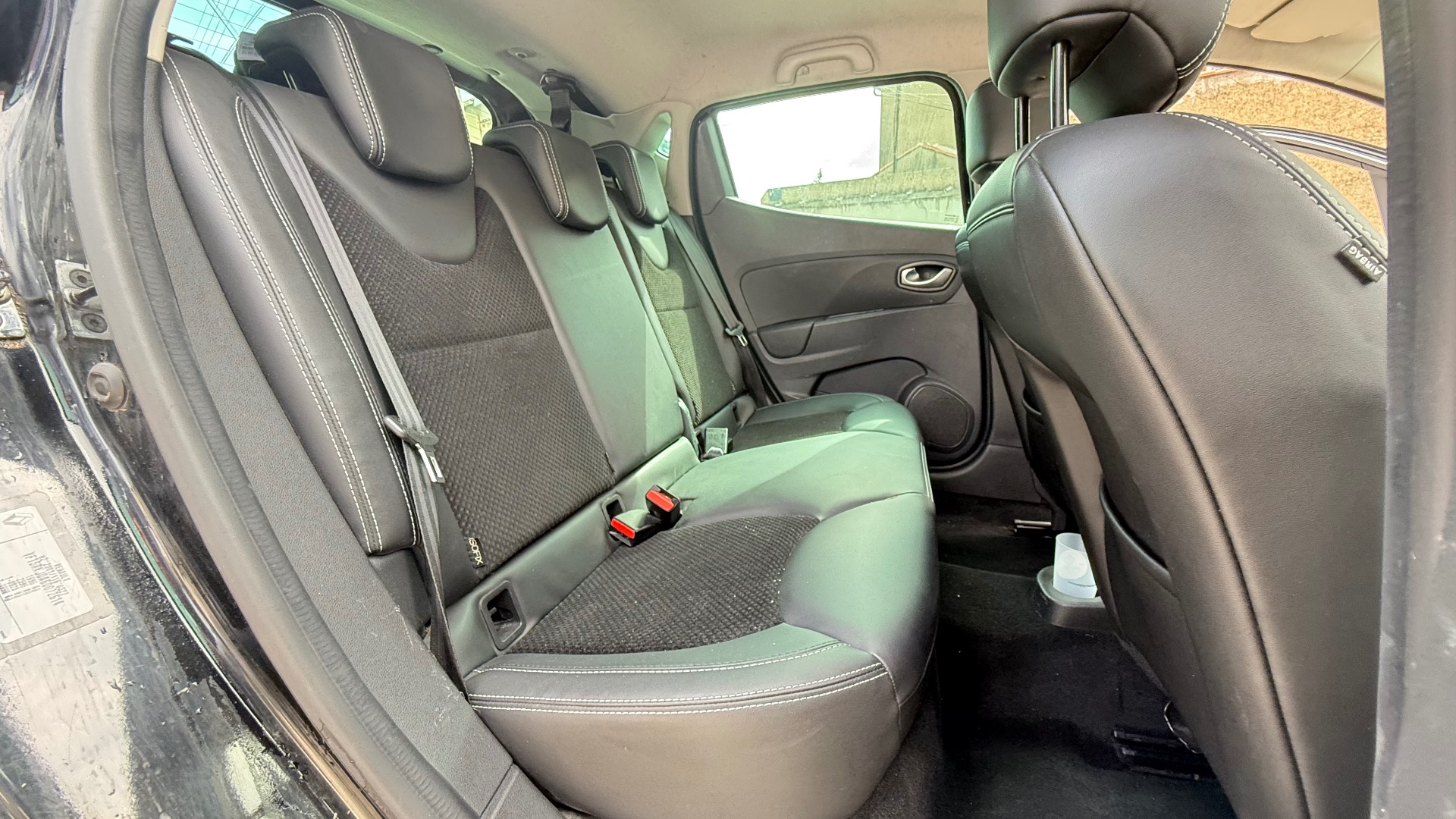 Renault Clio IV 1.5 DCI 90ch INTENS