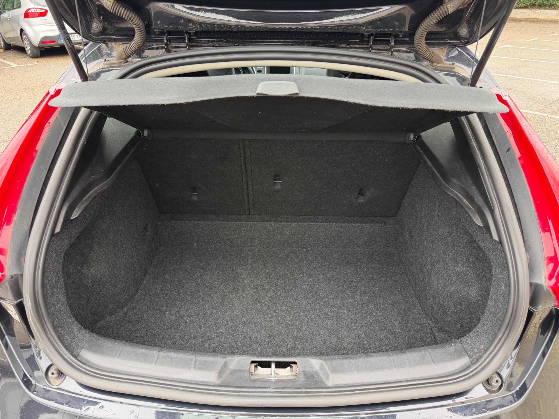 Volvo V40 1.6 122ch MOMENTUM