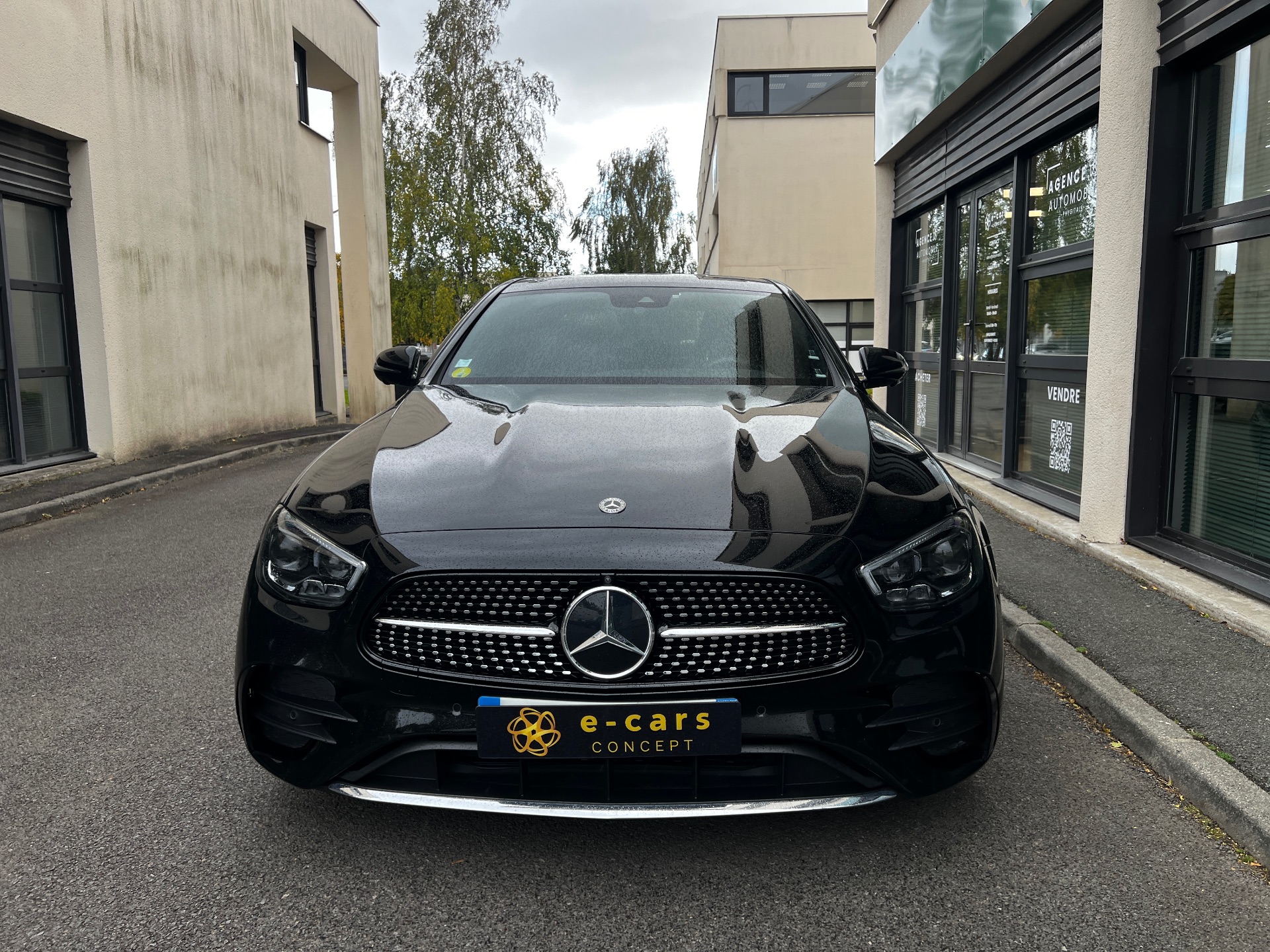 MERCEDES-BENZ Classe E 220 D 194ch AMG-Line+
