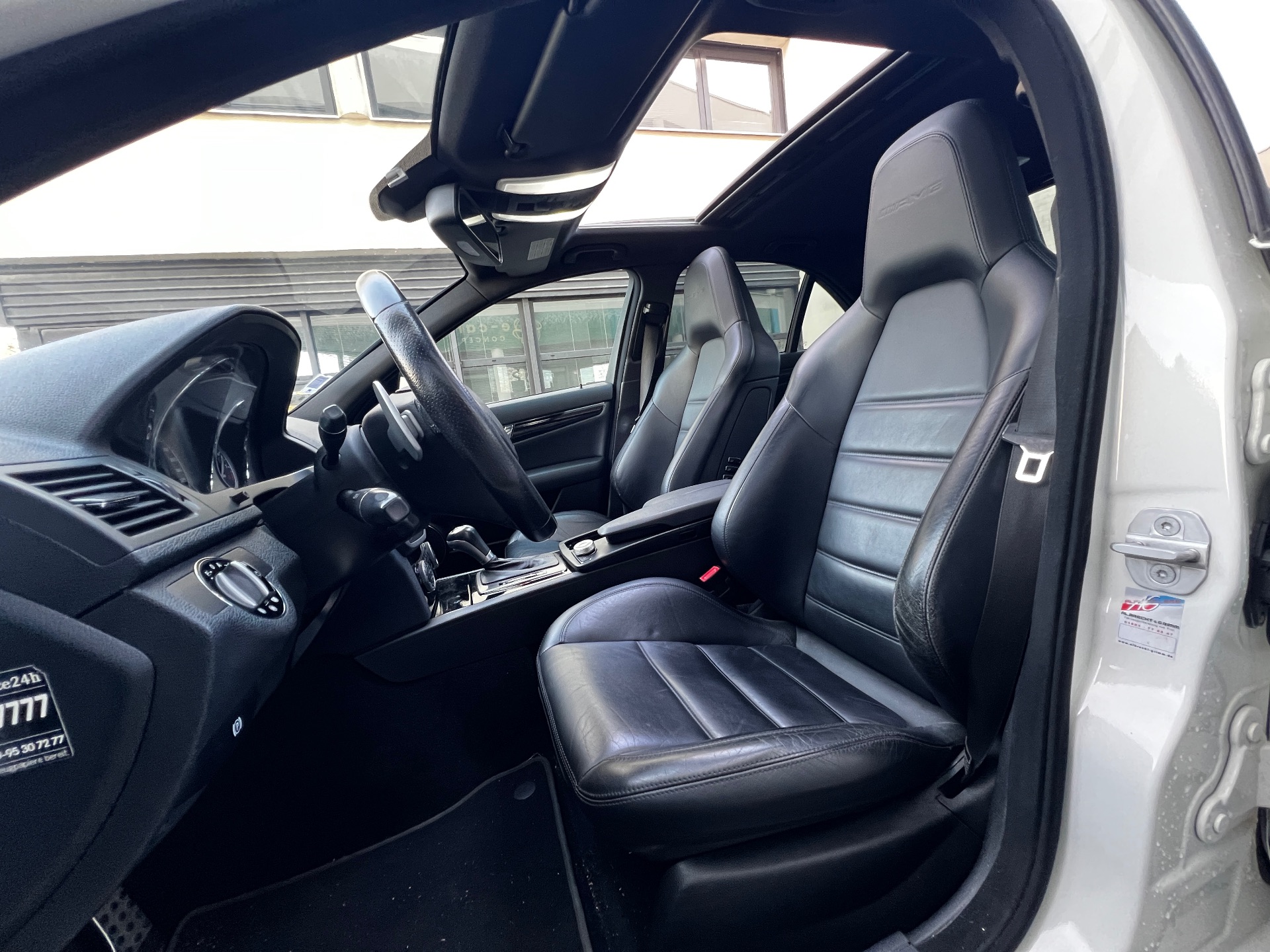 Mercedes-Benz C63 V8 6,2L 457ch AMG