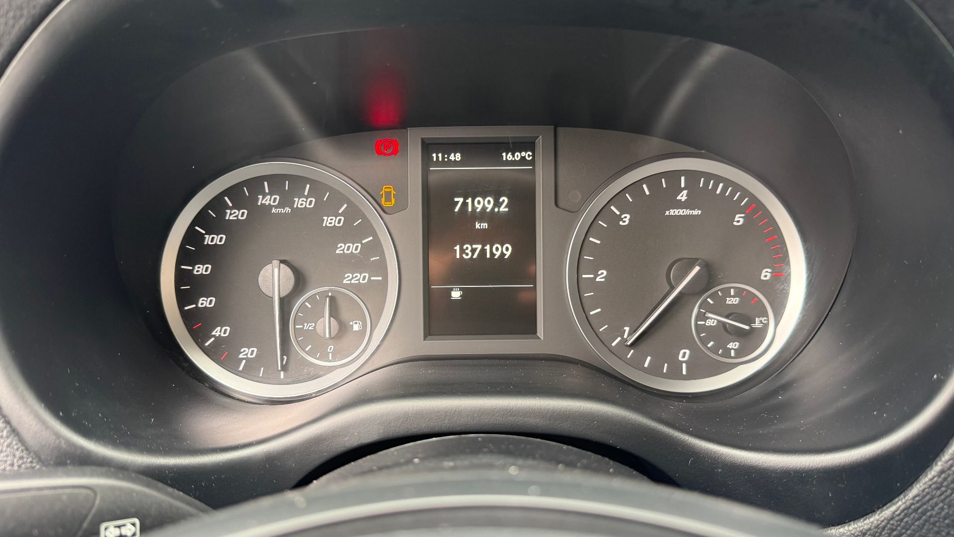 Mercedes Vito 110 CDI 104ch First