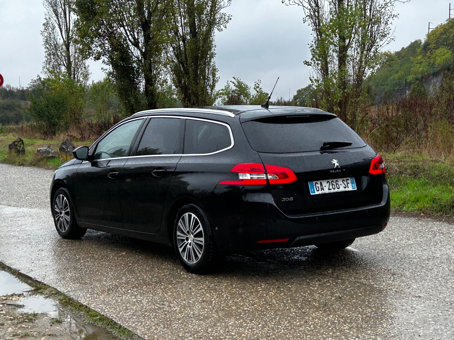 Peugeot 308 1.5 BLUEHDI 130ch Allure