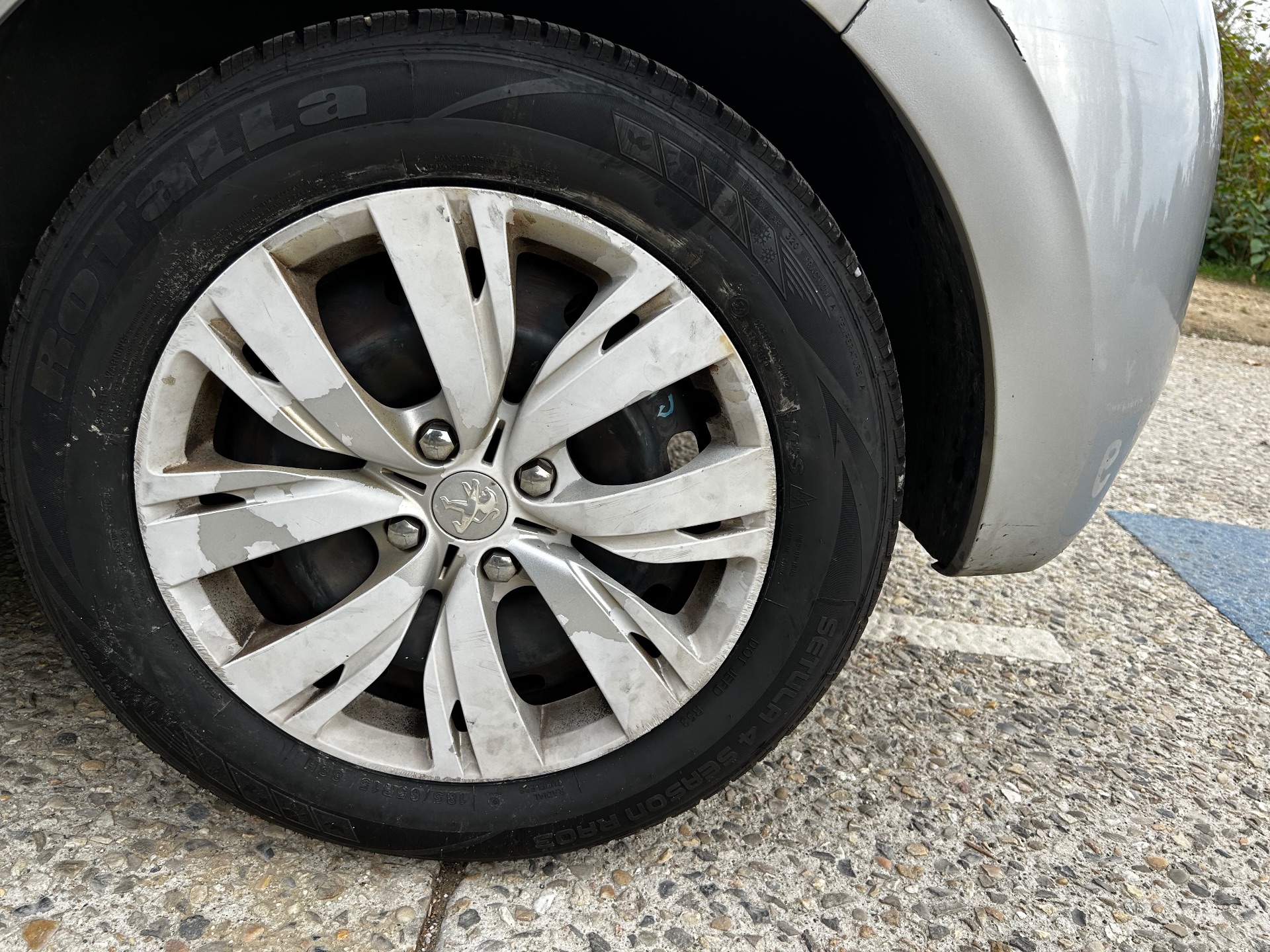 Peugeot 208 1.4hdi 68ch active