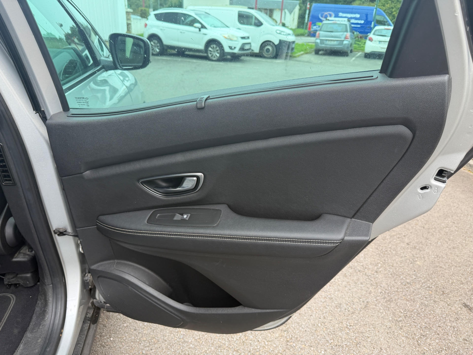 Renault Scenic 1.5 dCi 110ch “Energy Business”