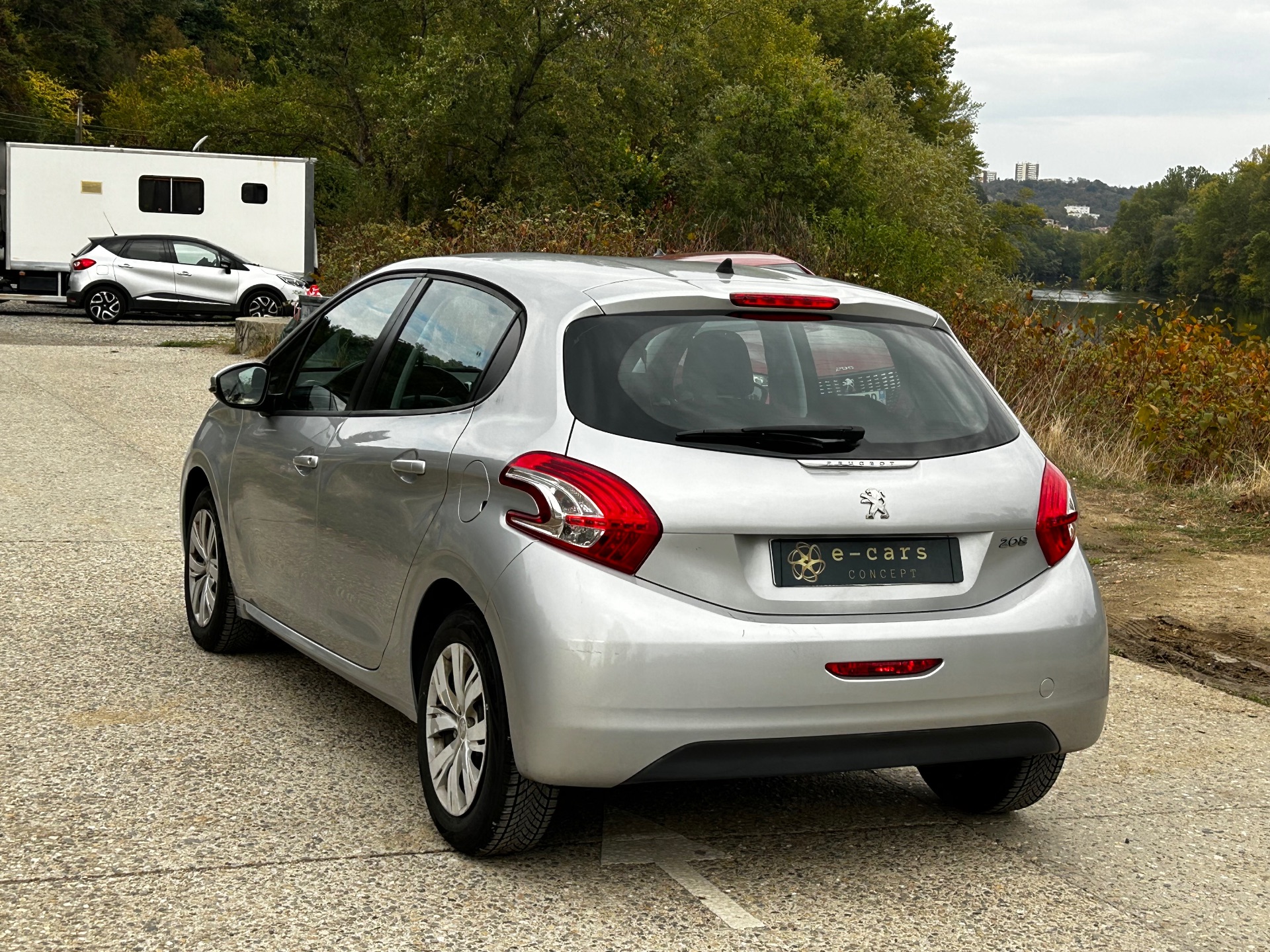 Peugeot 208 1.4hdi 68ch active