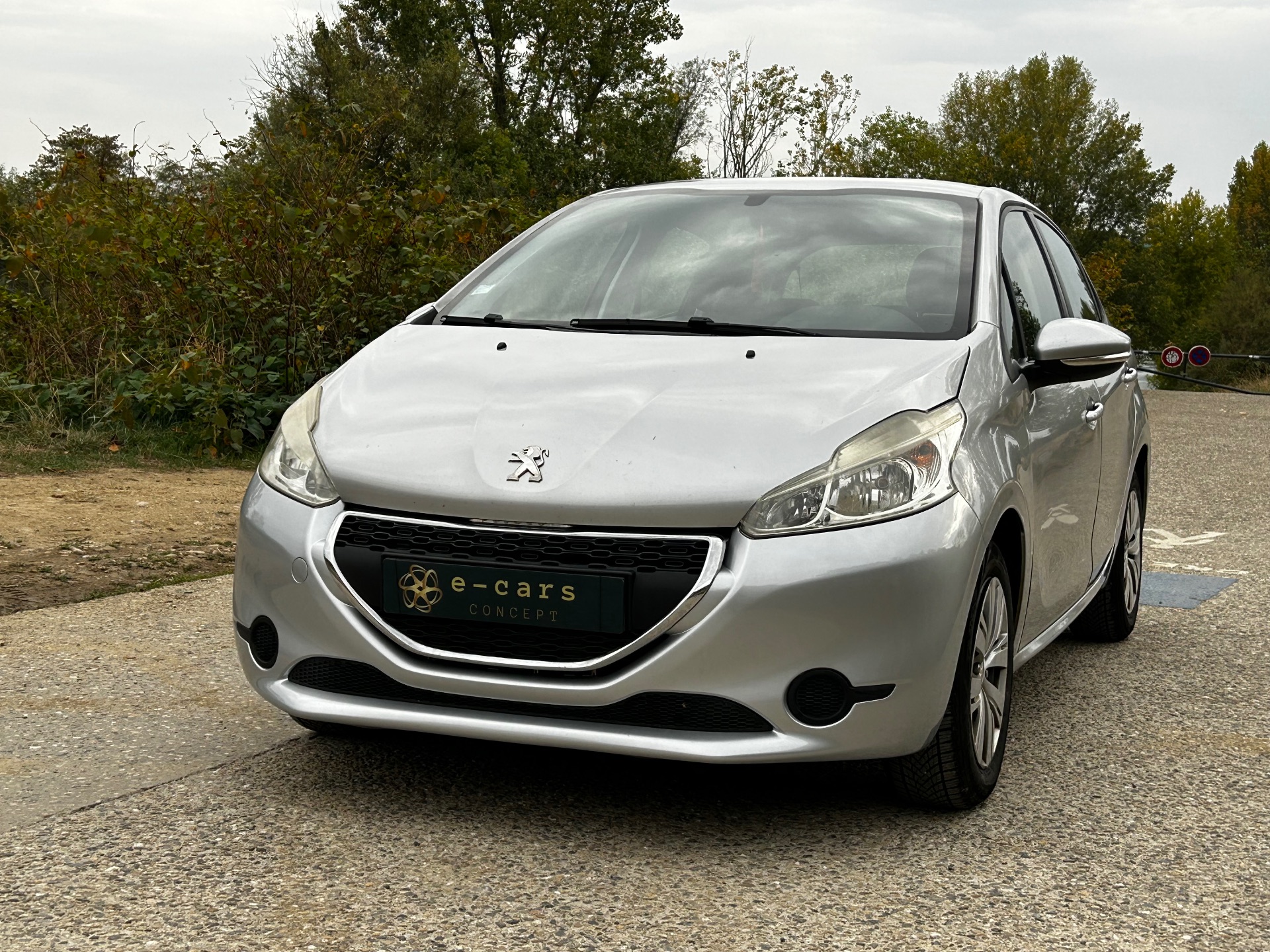 Peugeot 208 1.4hdi 68ch active