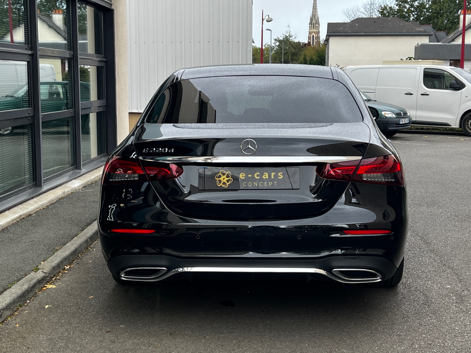 MERCEDES-BENZ Classe E 220 D 194ch AMG-Line+