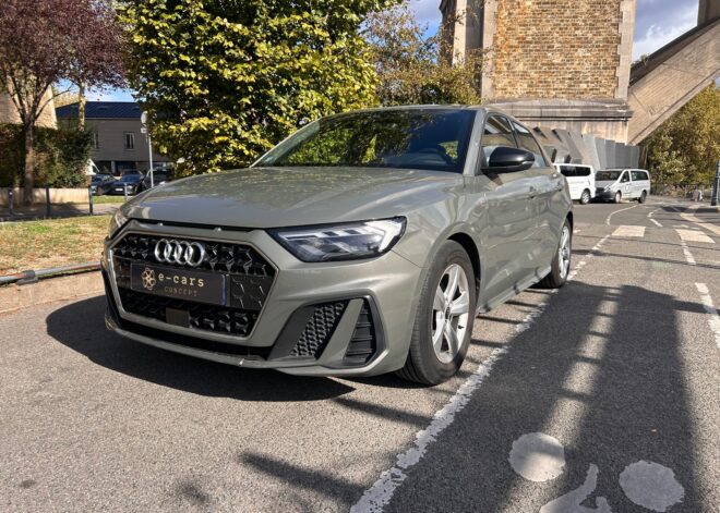 Audi A1 110ch s line