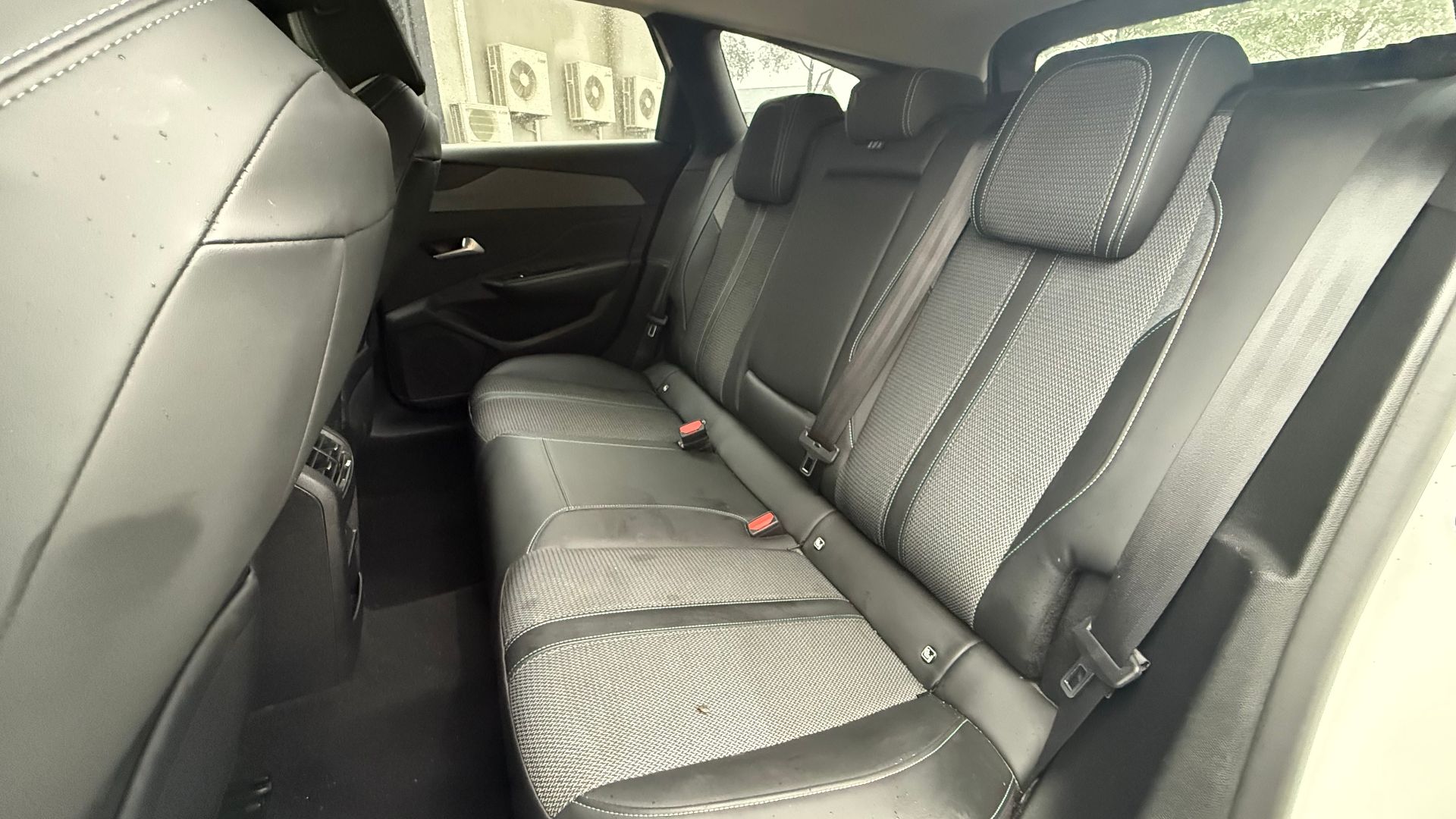 Peugeot 308 PHEV 1.6 THP 180ch Allure