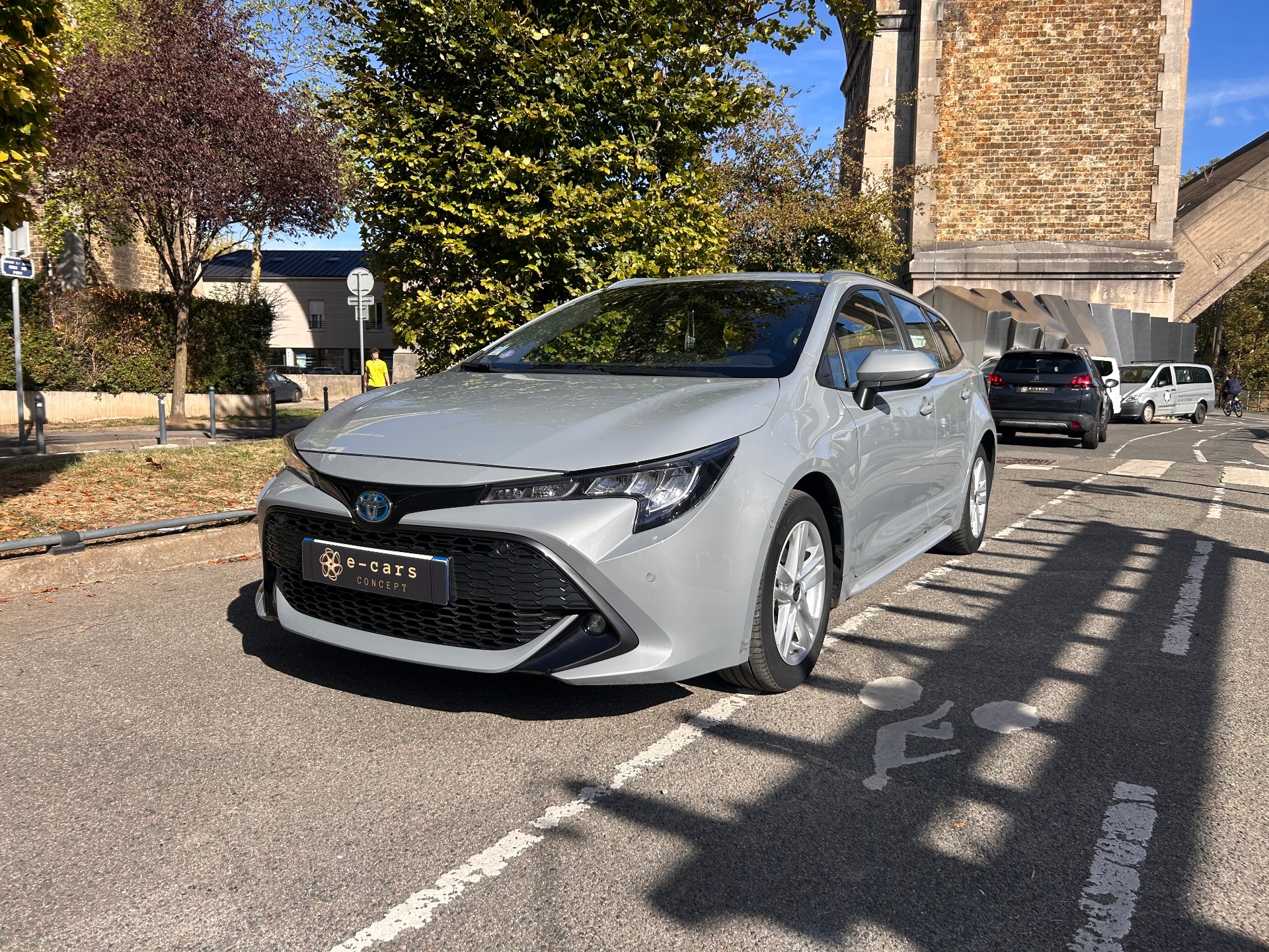 toyata corolla 122ch touring sport